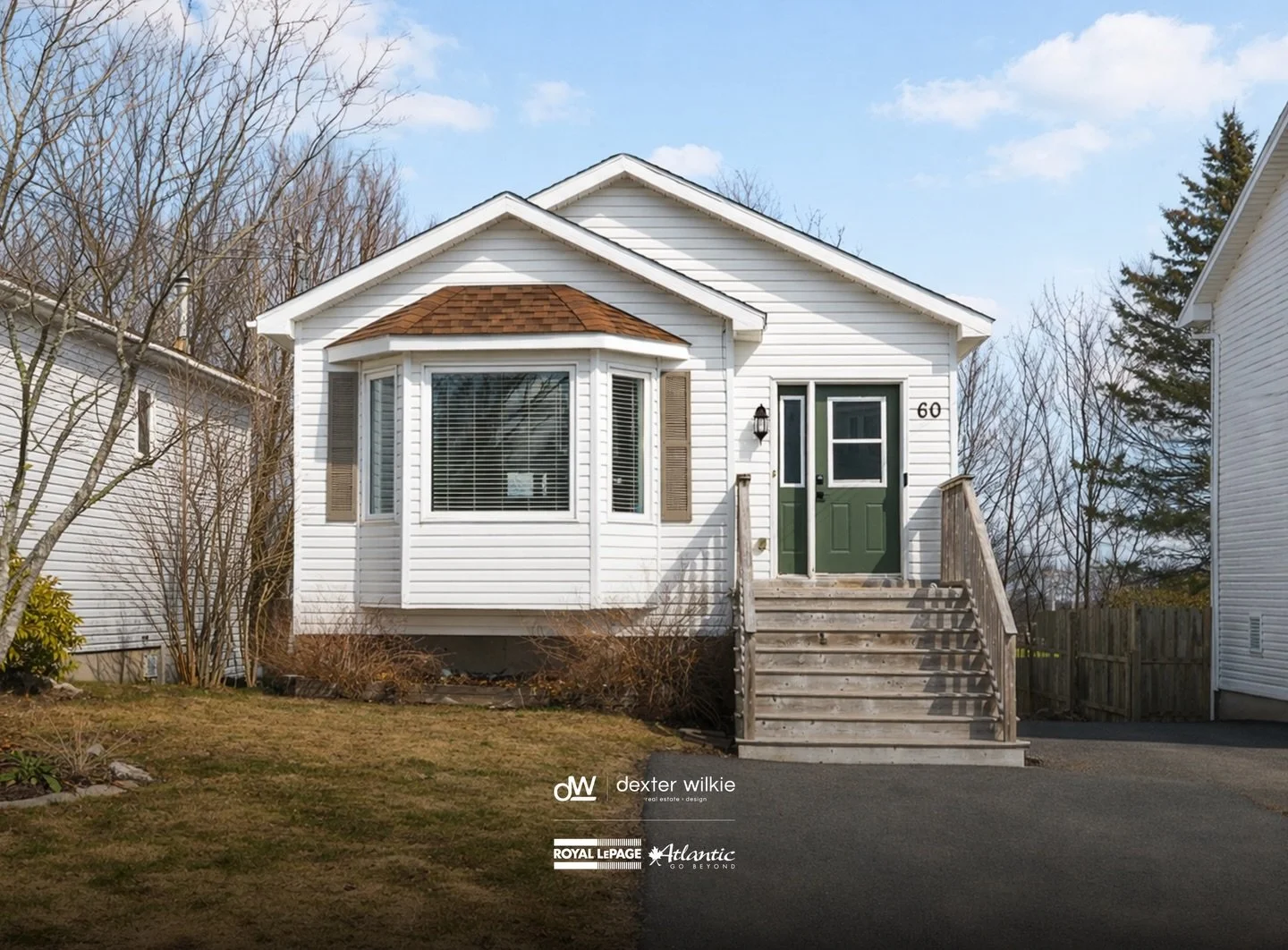 Welcome to 60 Serocco Crescent in Forest Hills, a move-in ready detached home offering the kind of space, flexibility, and location so many first-time buyers are searching for.

With 4 bedrooms, 1.5 baths, a bright and functional main level, and a lo