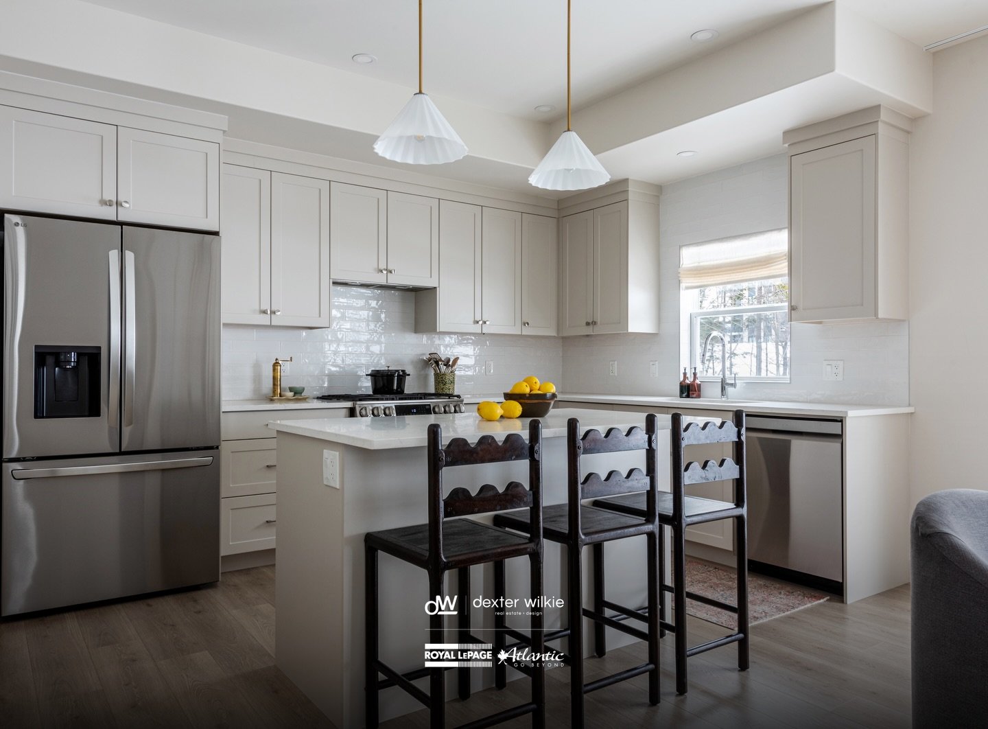 Proudly presenting 54 Pearlgarden Close in the popular @theparksoflakecharles 🏡

Set on one of the most desirable lots on a quiet cul-de-sac, this beautifully finished home in the Parks of Lake Charles offers the kind of opportunity buyers are alway