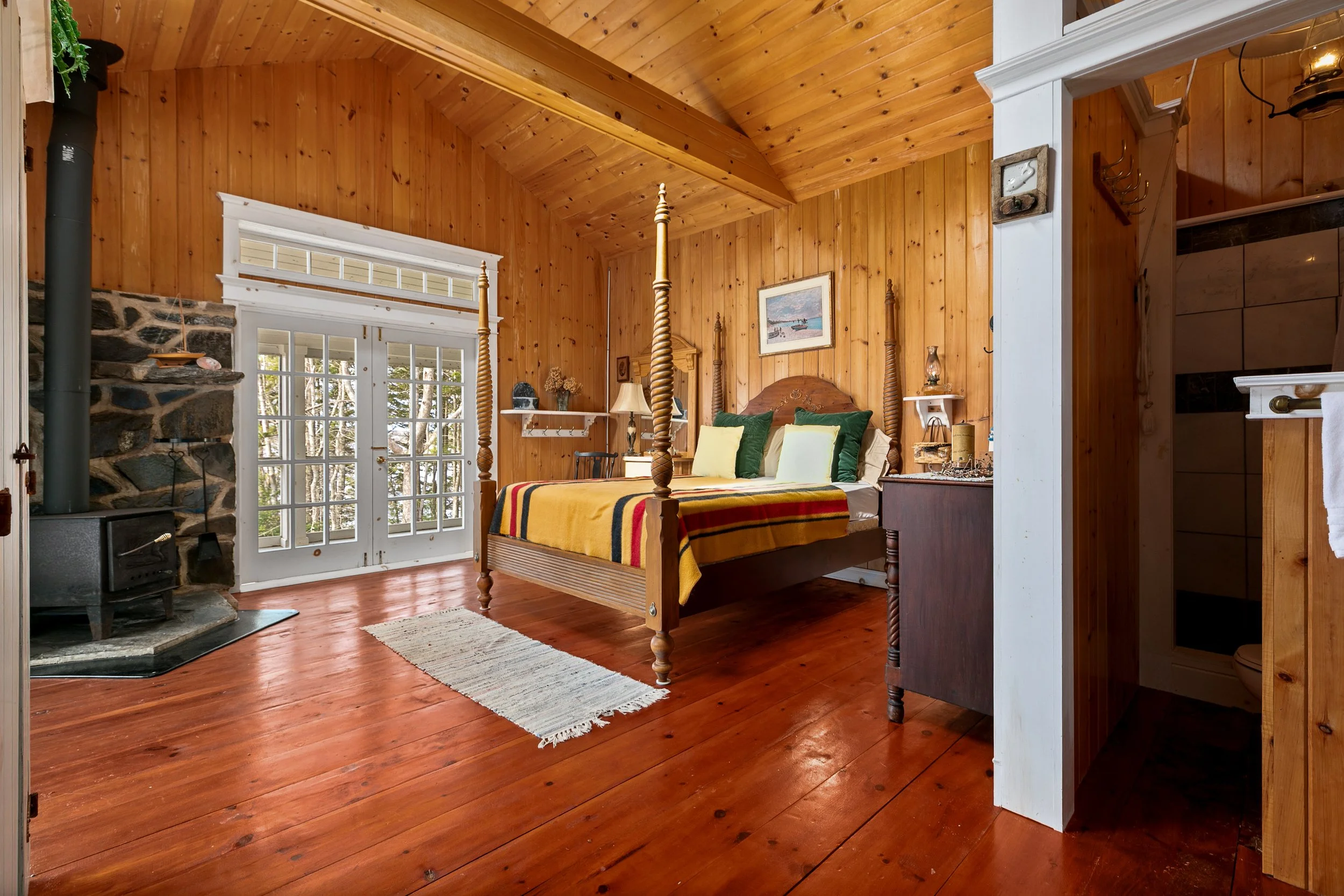 060-Maple_Island-60.jpg