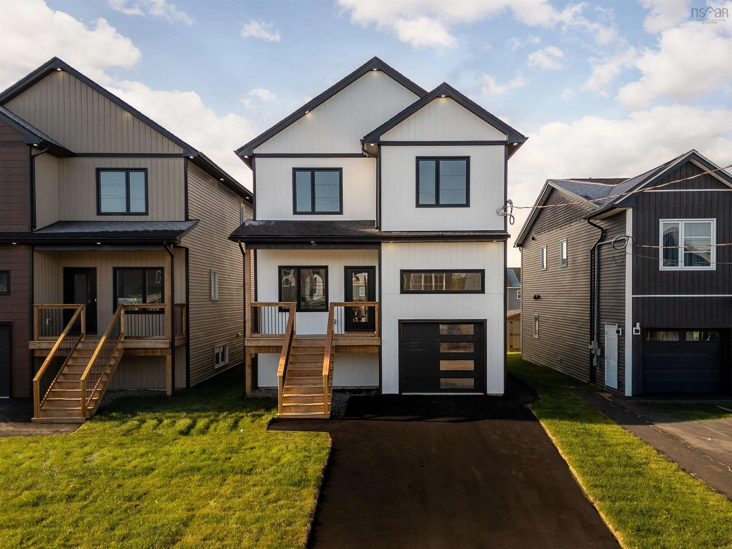 Just Listed: Chic New Build with a Future In-Law Suite in Osprey Landing — 28 Brianna Drive, Lantz