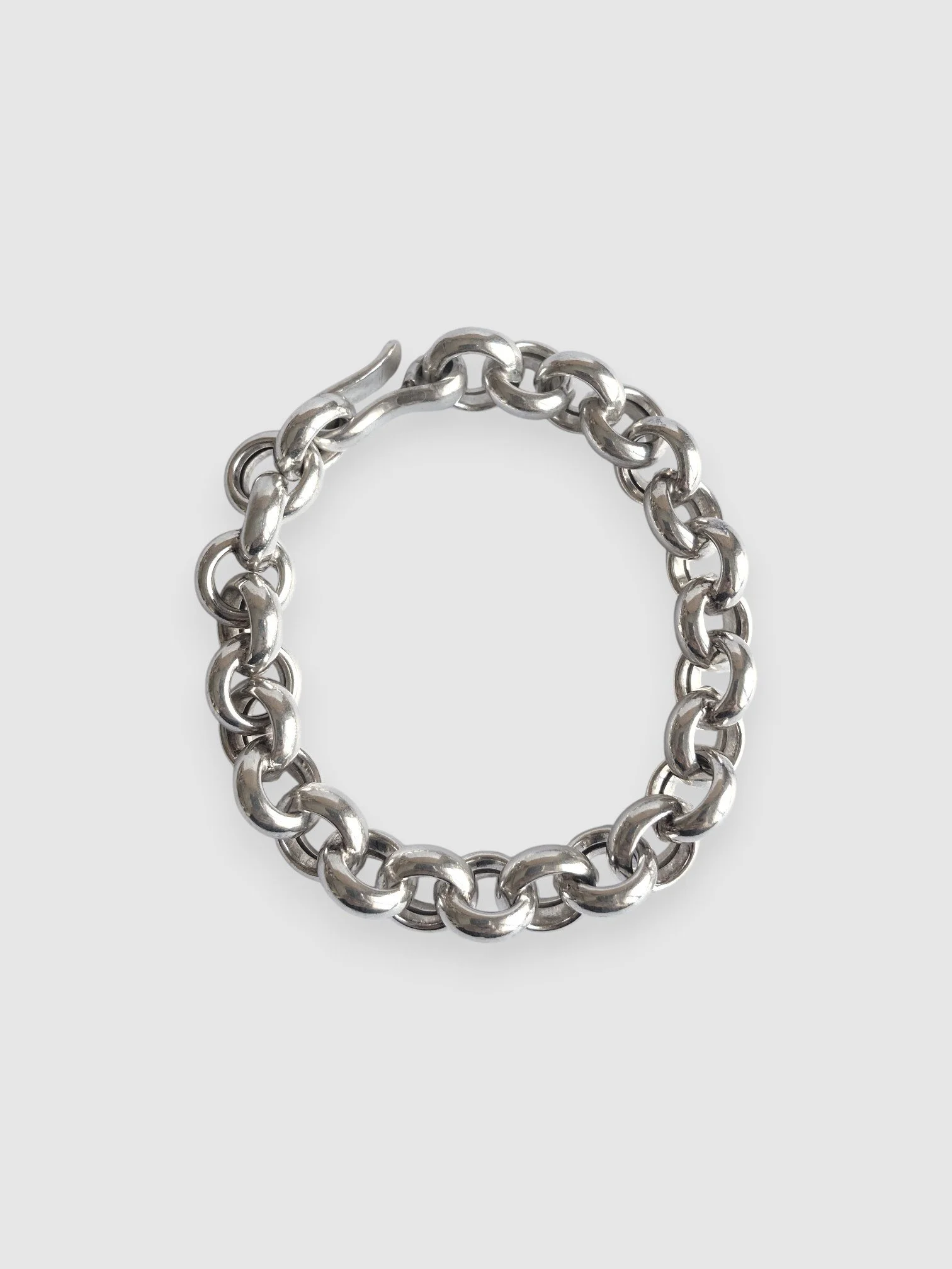 THICKCHAINBRACELET.jpg
