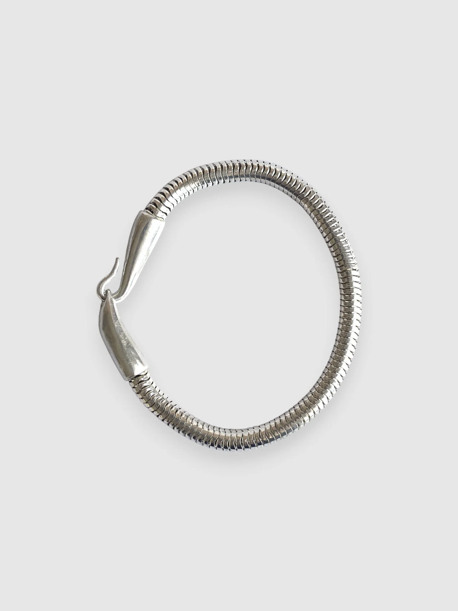 JUMBO ELIS BRACELET.jpg