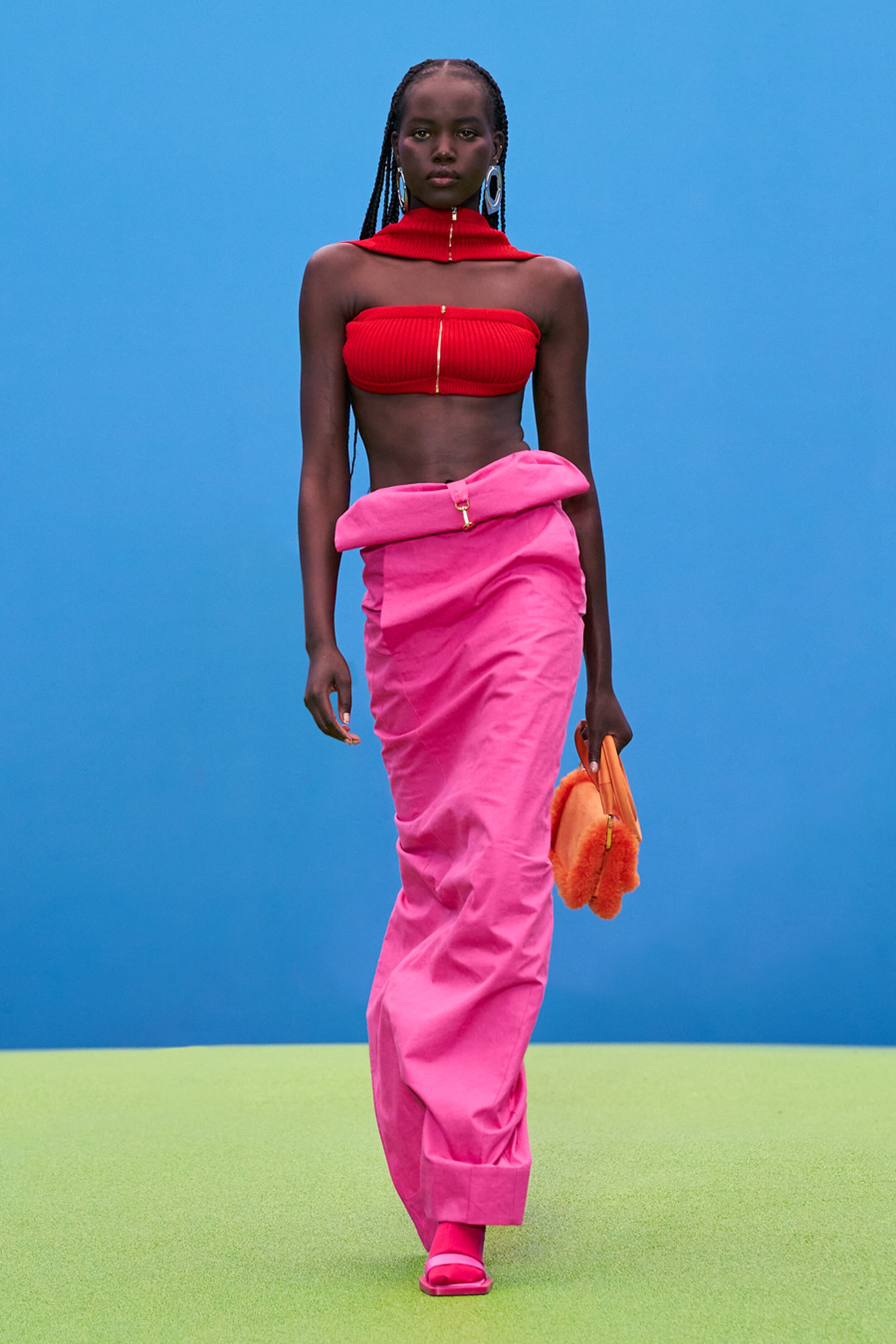 00013-Jacquemus-Fall-21-credit-imaxtree-courtesy-of-Jacquemus.jpg