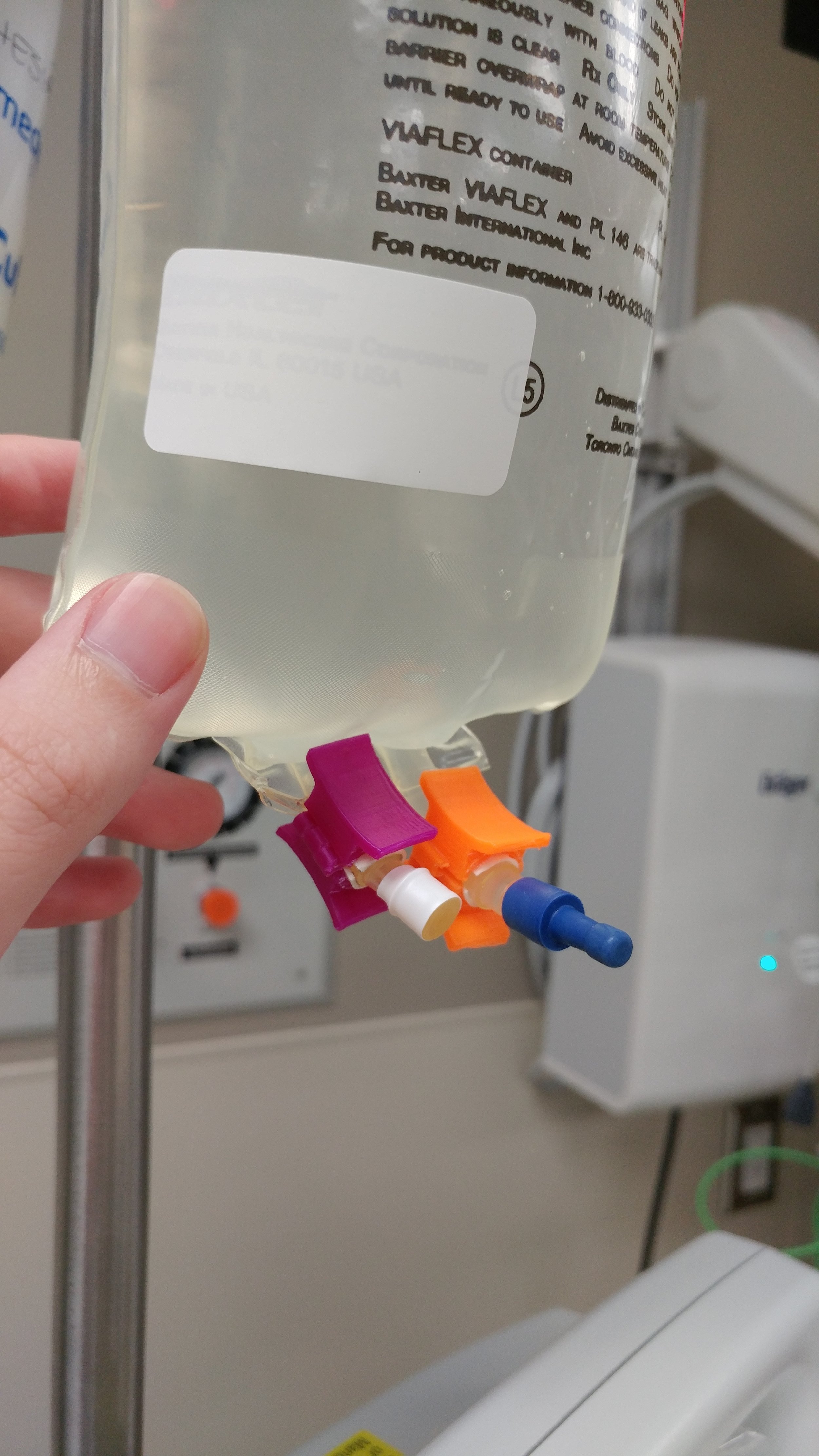 Once clamped, the device should not come off to prevent cross patient contamination. The inexpensive plastic design makes the device disposable, and easily replaceable instead of dealing with harsh cleaning chemicals.