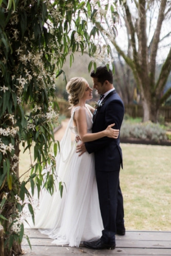 avas garden couple.jpg