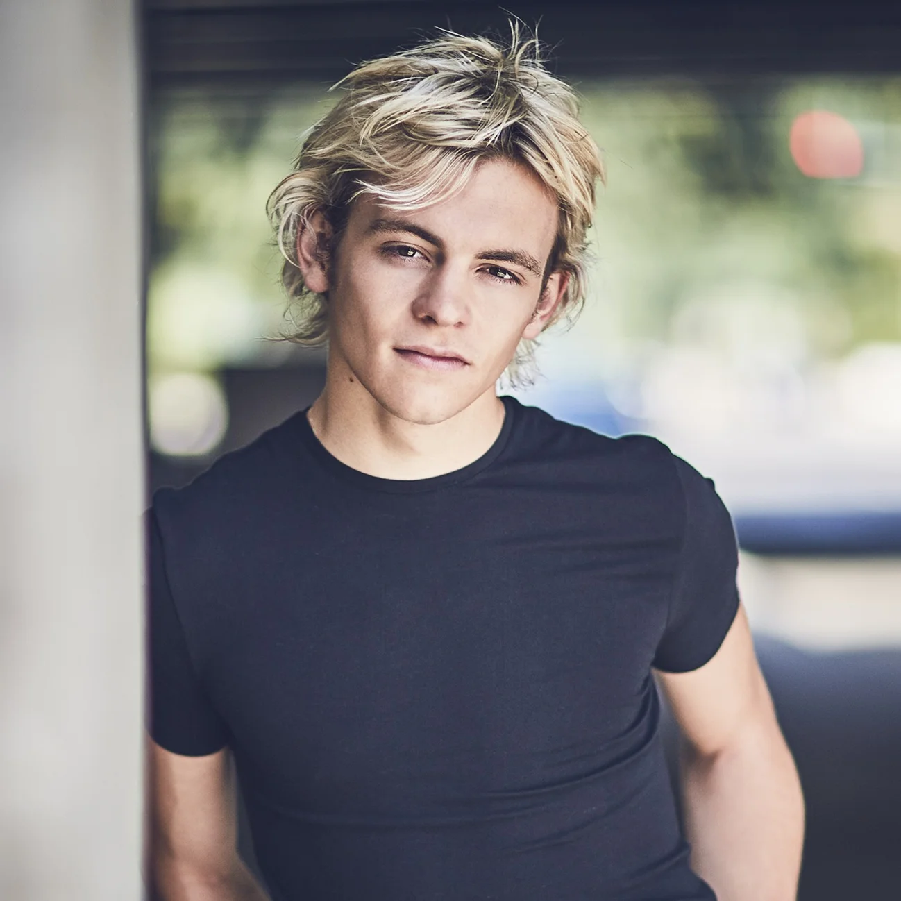 Ross+Lynch+-+Dash.jpg