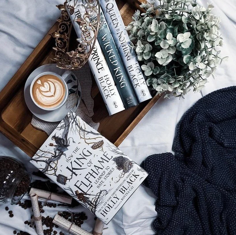 Should I do another reread or should I do another reread? Dilemmas, dilemmas... 📸: @reading_caffeinated