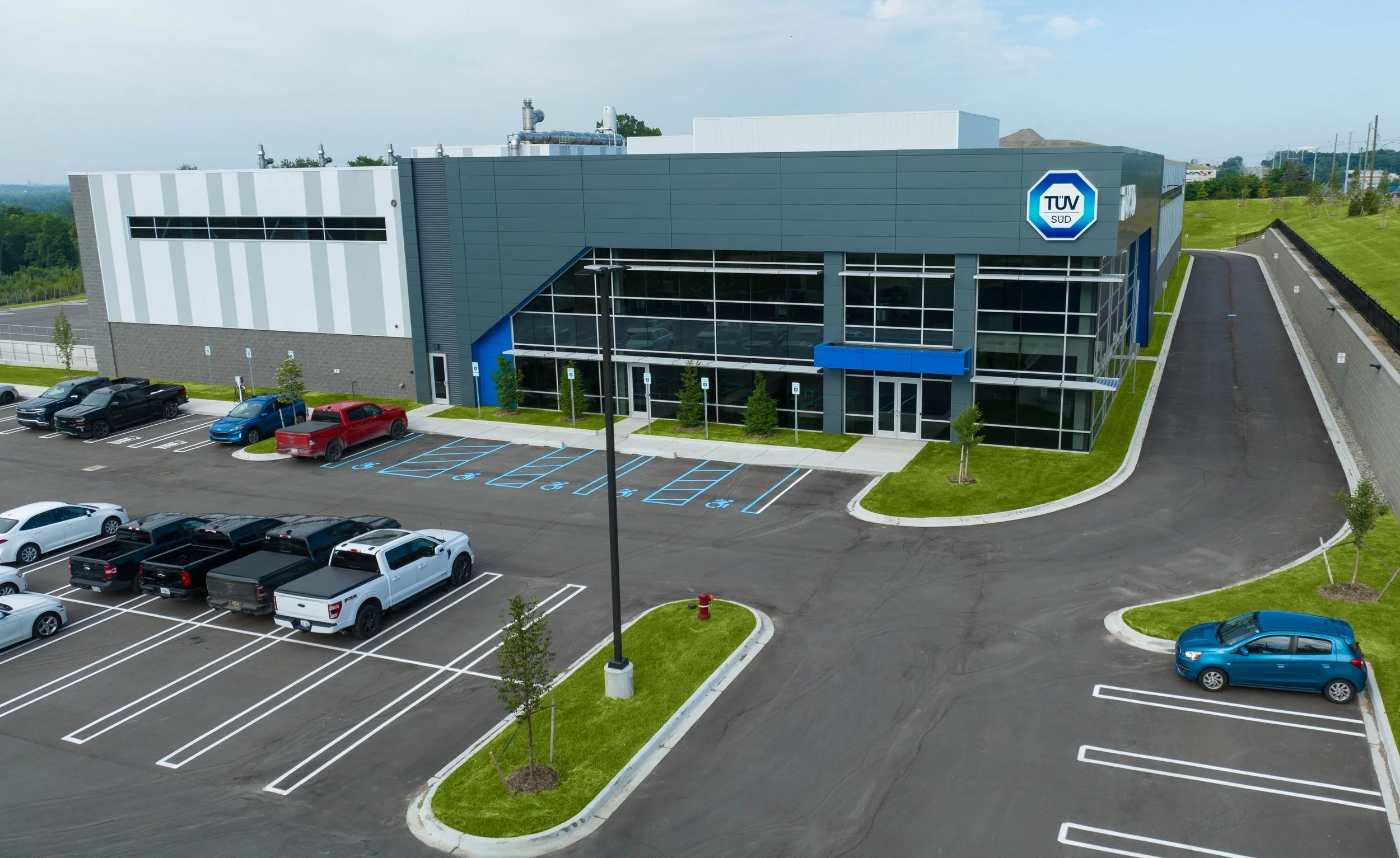 Tuv-Sud-2023-06-22-21 edit.jpg