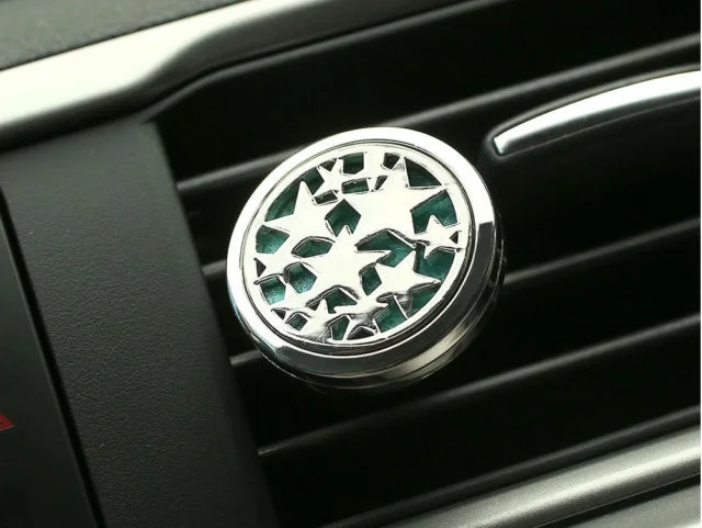 star vent diffuser on vent.jpg