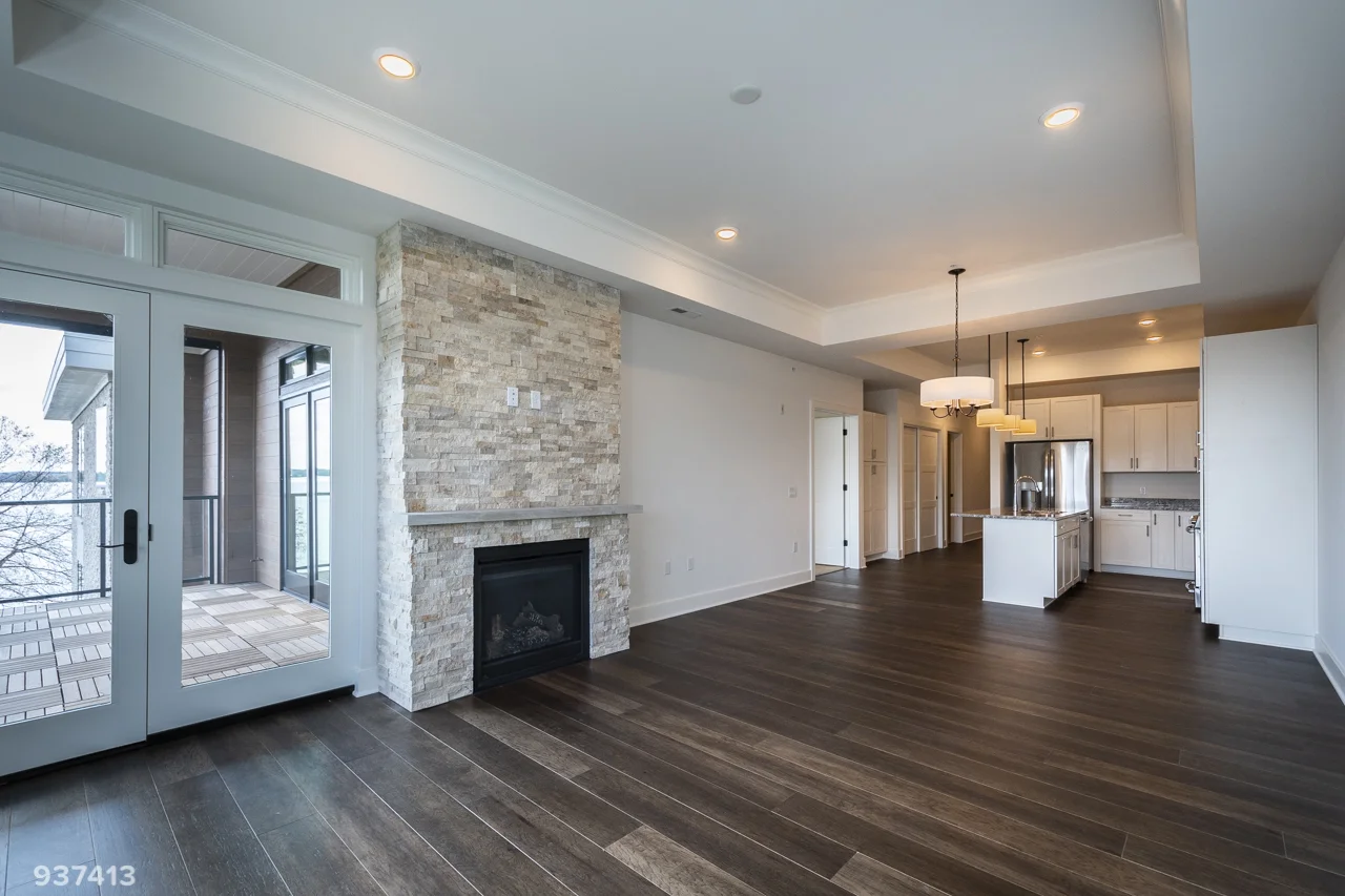 2019_Waubesa_202_mls-6.jpg