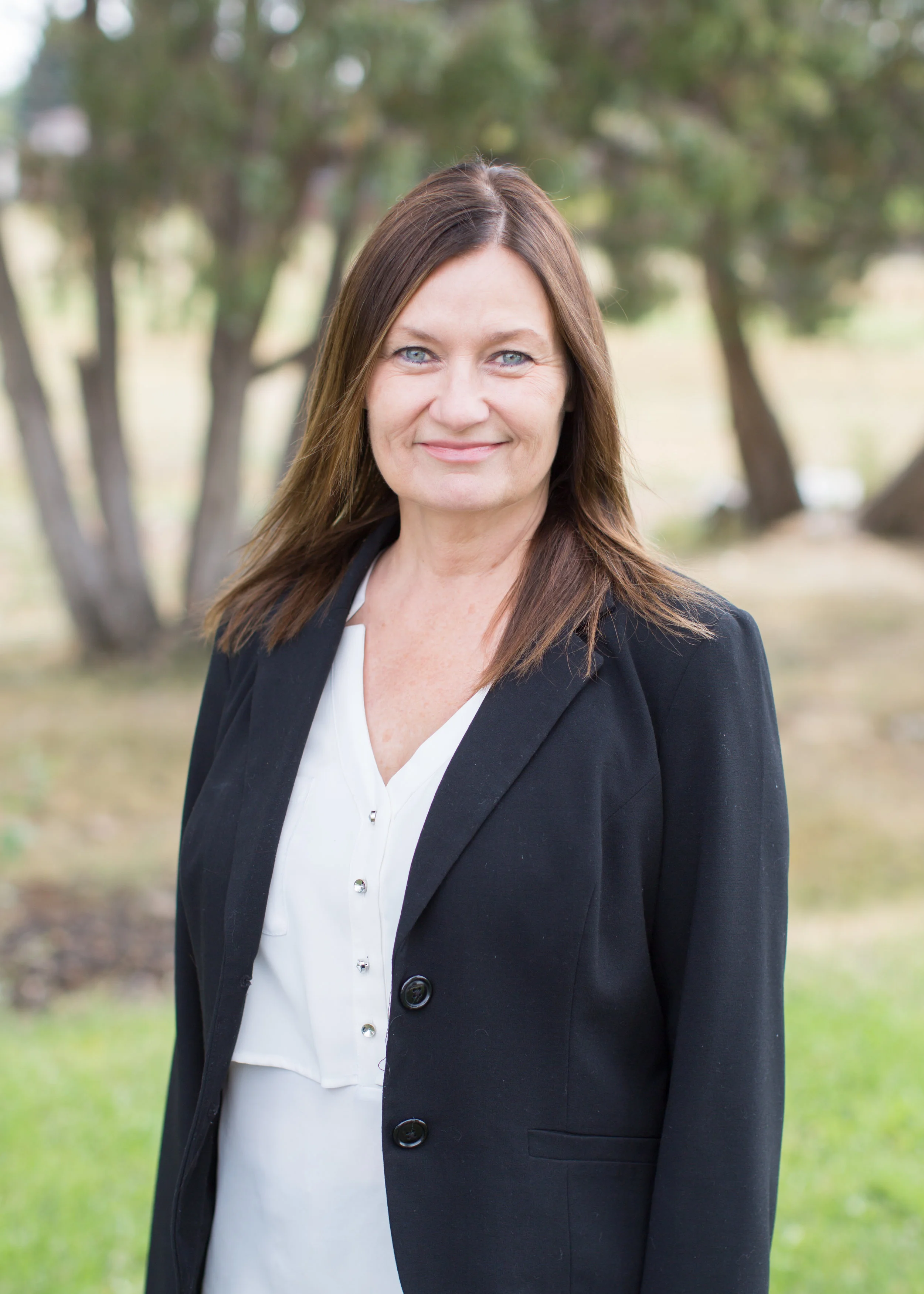 administrative-assistant-laurie-jolley.jpg