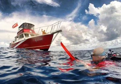 Boat pic 4.jpg