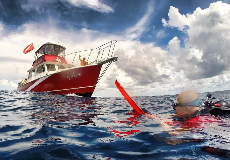 Boat with Diver.jpg