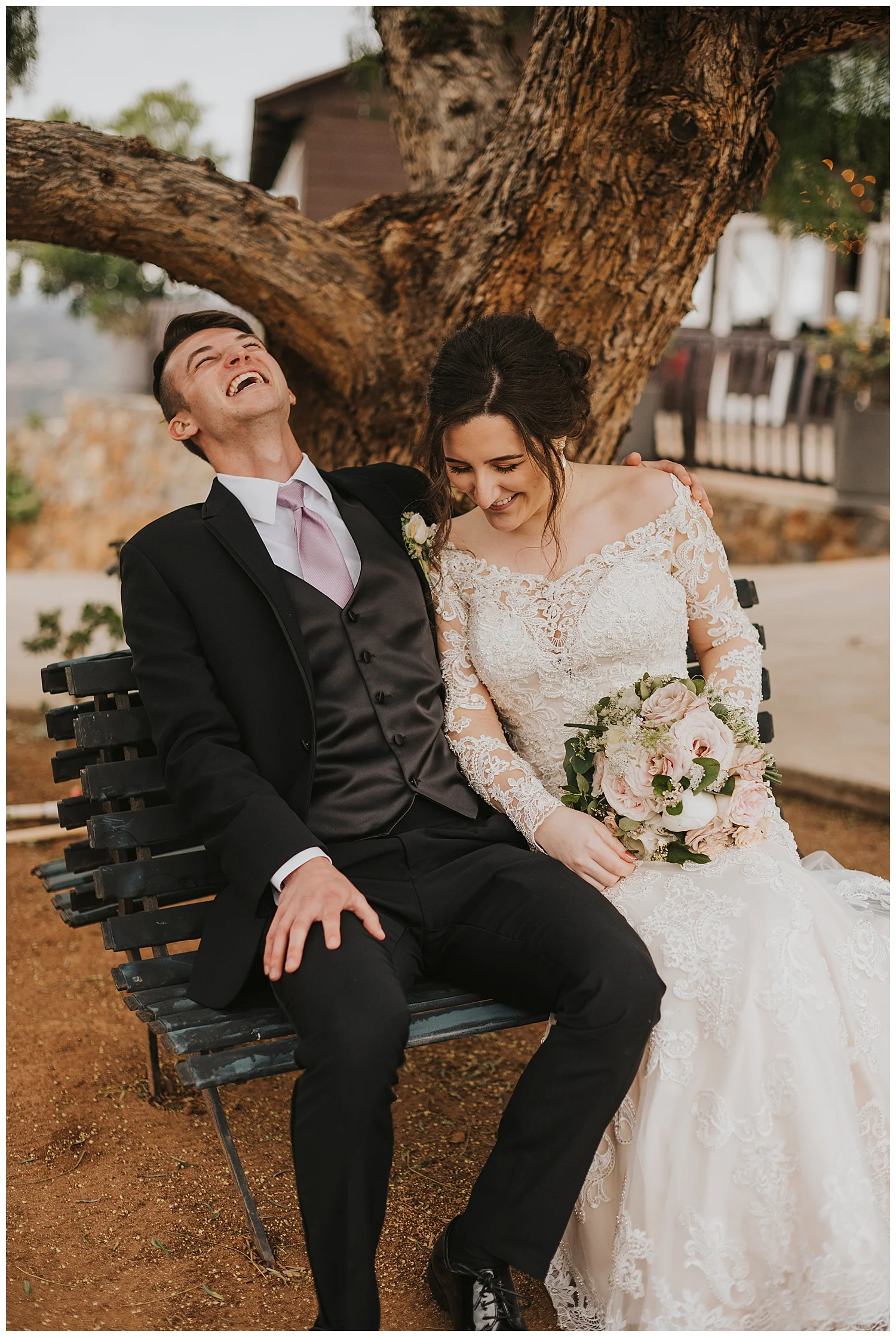 Romatic-Rainy-Winery-Wedding_0034.jpg