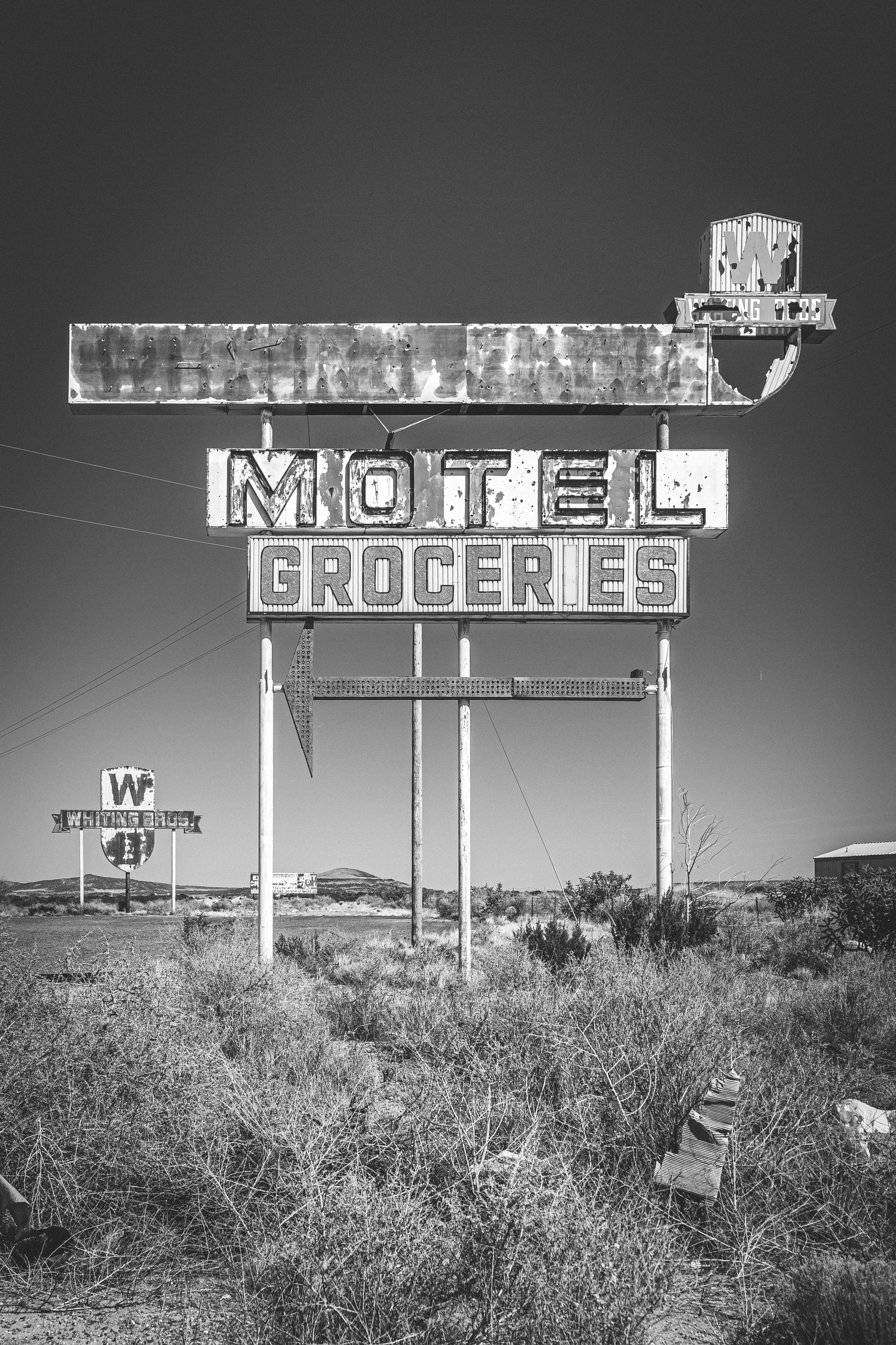 IMG_9924-bw.jpg