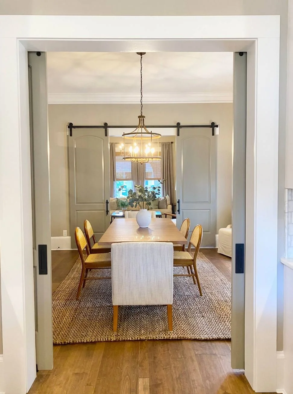 Dining Room 3.JPG