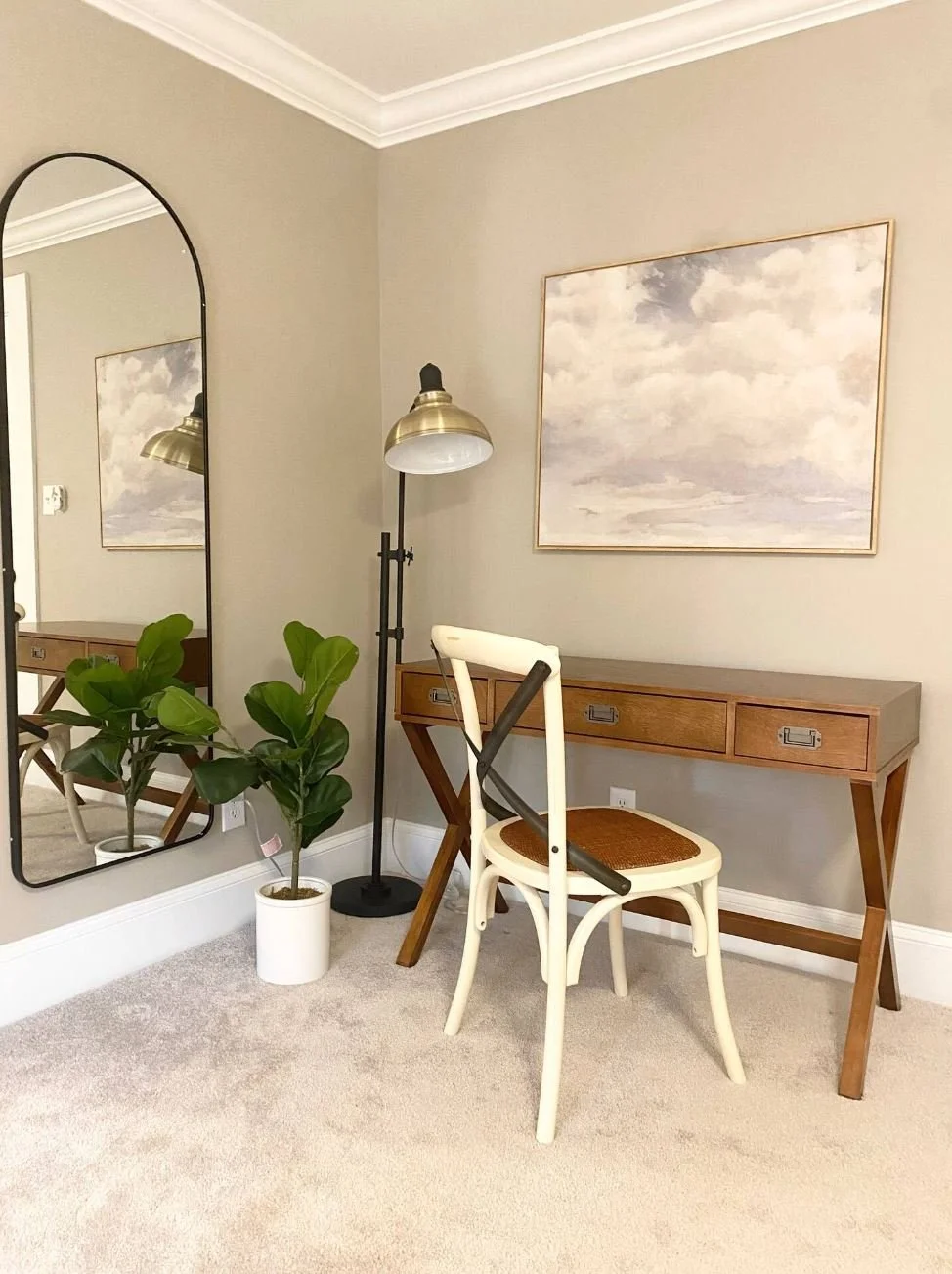 Upstairs Bedroom 3.JPG