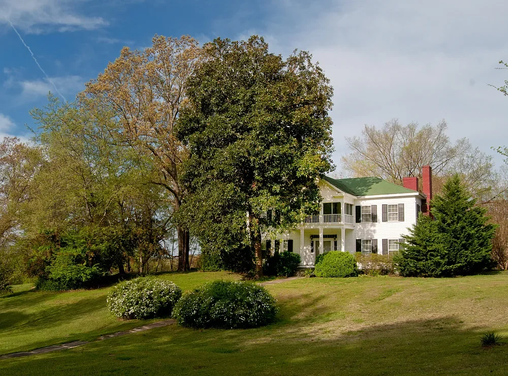 hutchins house .webp
