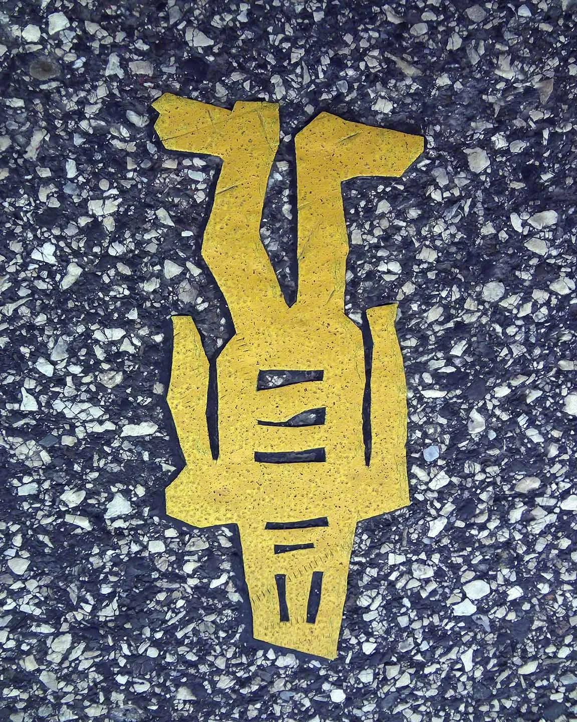 t_c_yellow_robo_man72.jpg