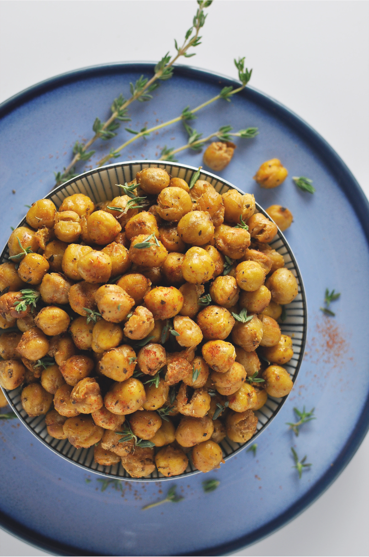 crispy-roasted-chickpeas-featured-e1495148095219.png