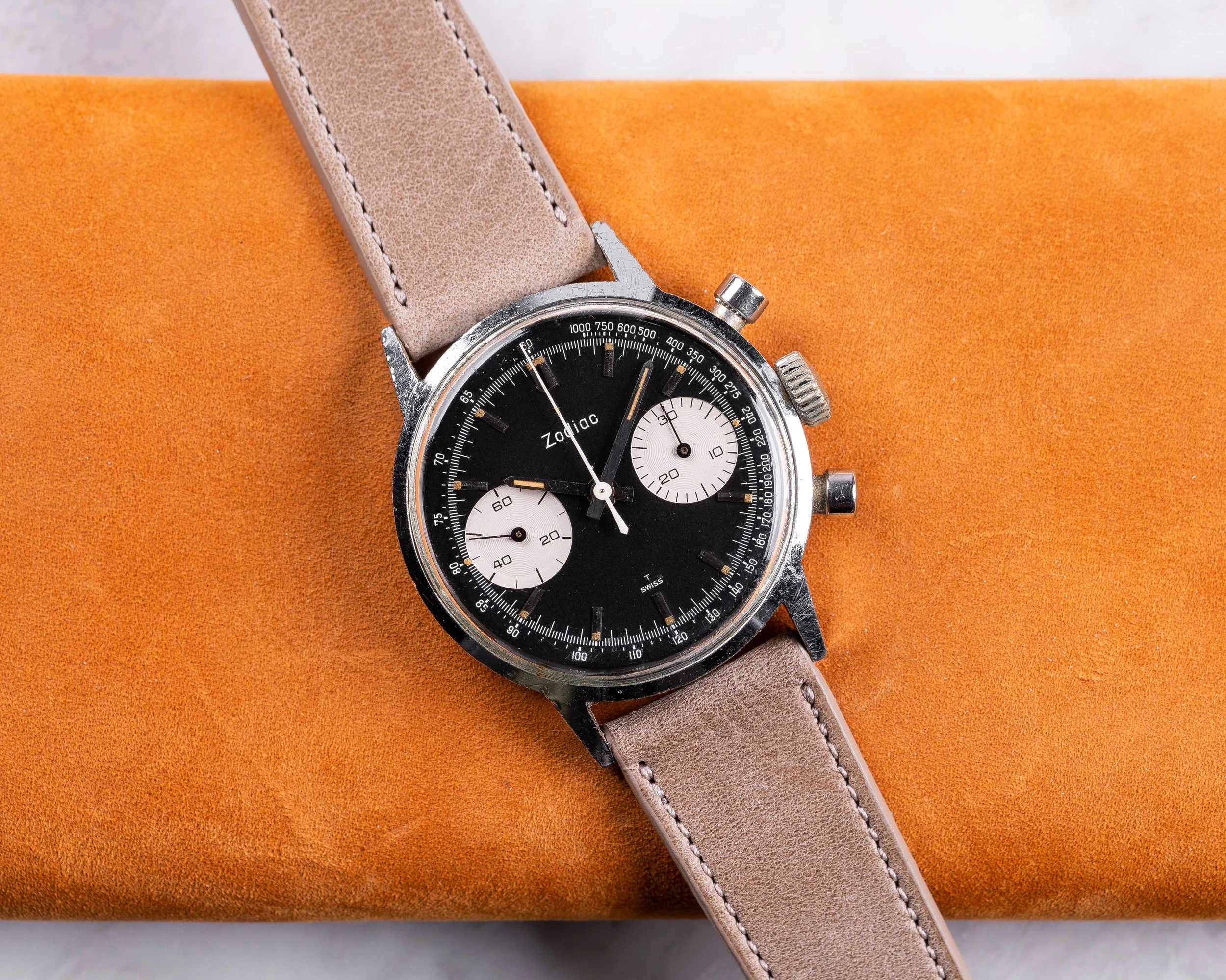 zodiac panda chronograph