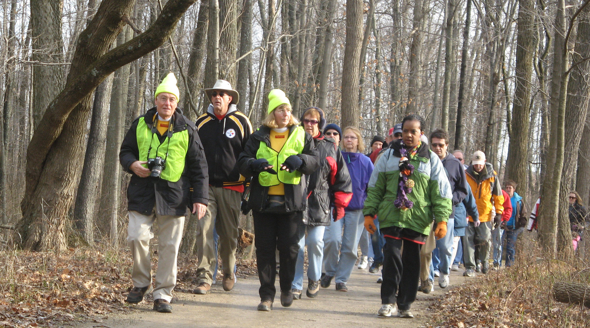 2012 BLK Winter Hike_volunteers lead hike_DC.jpg