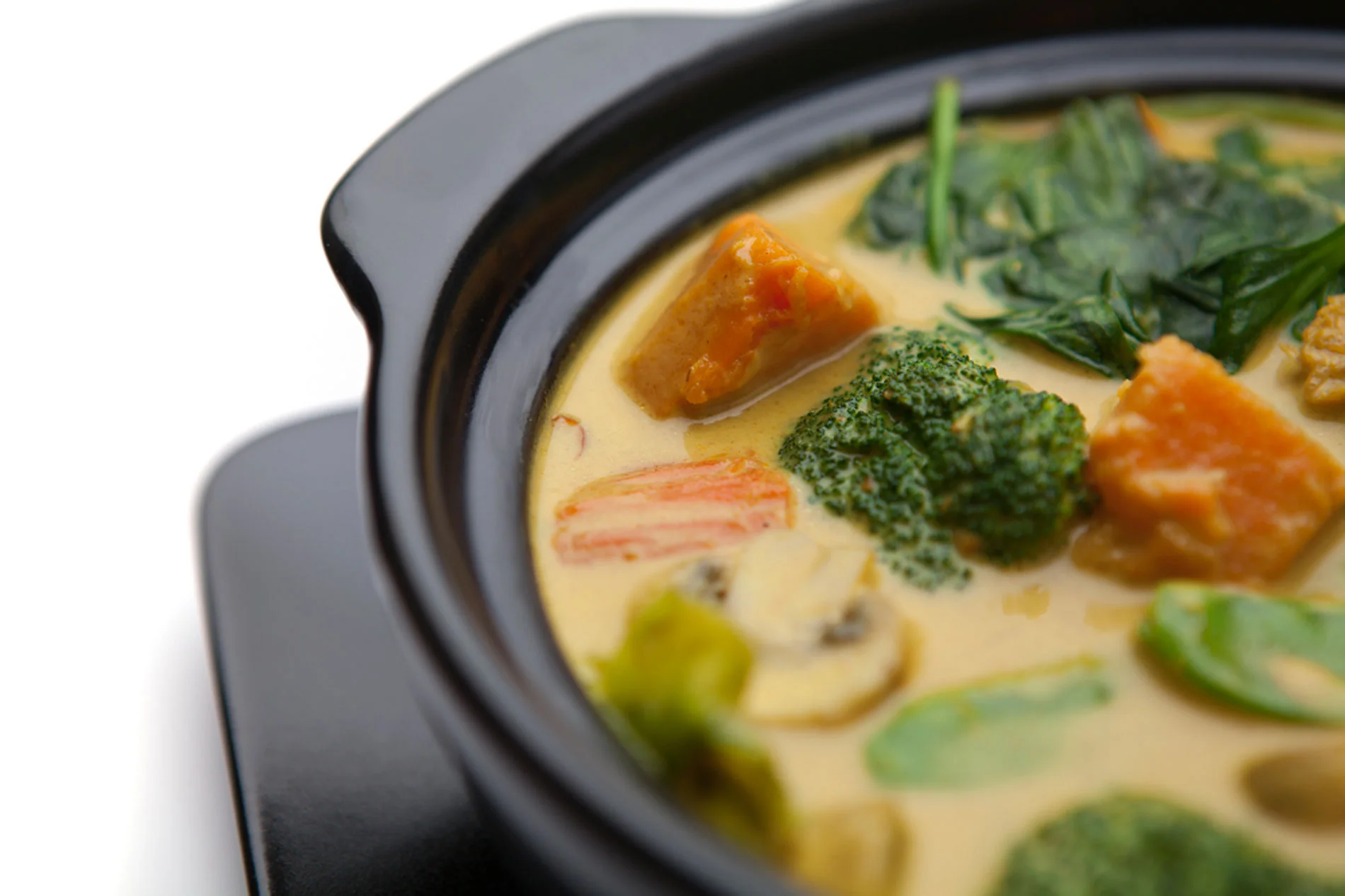 Spicy Yellow Curry Clay Pot