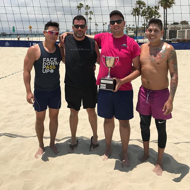 Congrats to Ladies Who Lunch for winning A Division of Beach Volleyball! 🏆🏐#winners #beachvolleyball #beach #gaybeachvolleyball #vgllongbeach #gaysports #lgbtq