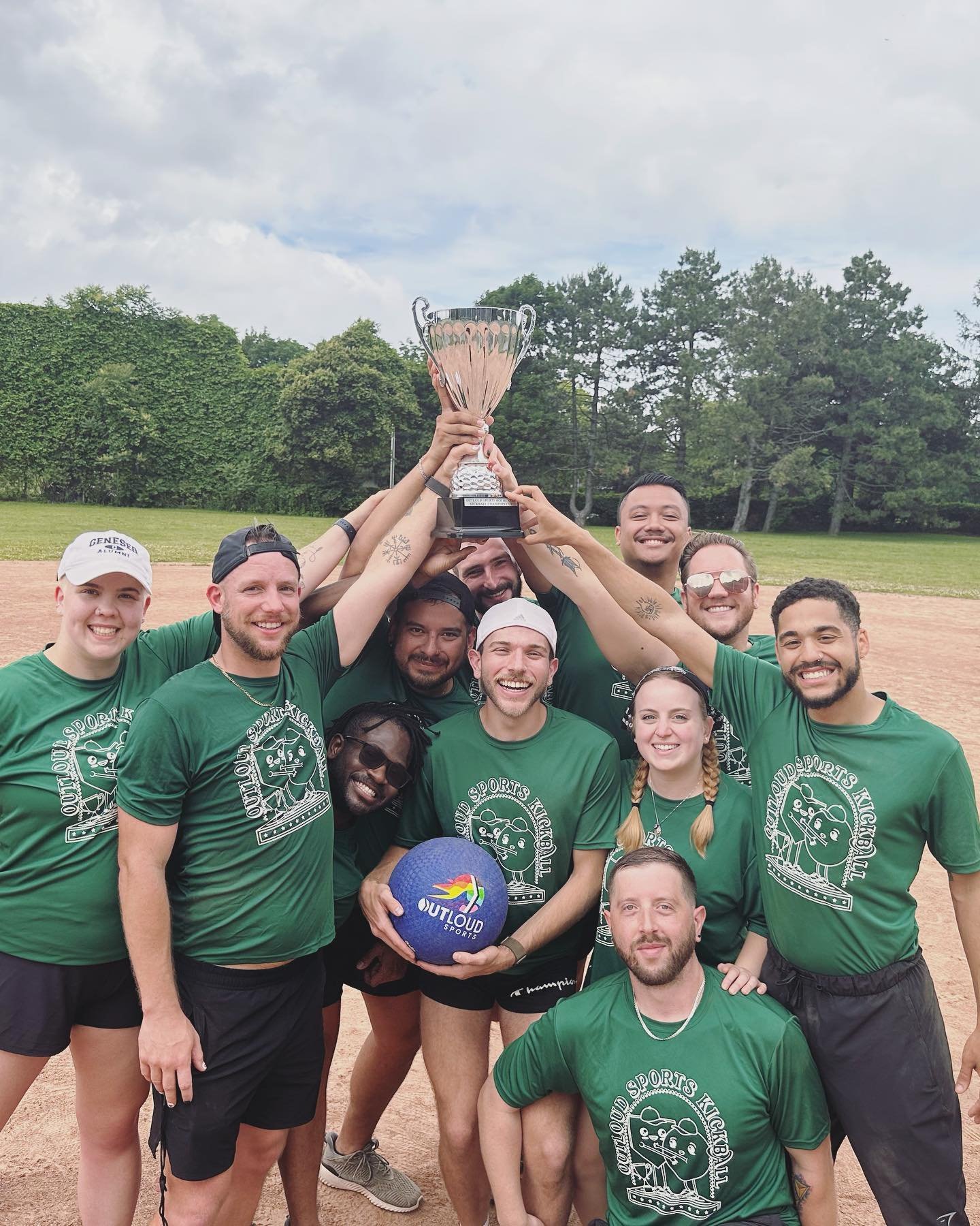 Congrats to our Spring Season Champions - Mixed Cardio! 

Playoffs brought out a fun and competitive spirit in all our teams, followed by excellent food / drinks at our sponsor bar, @tavosroc! 

See y&rsquo;all in August 🫡

#outloudsports #gayathlet