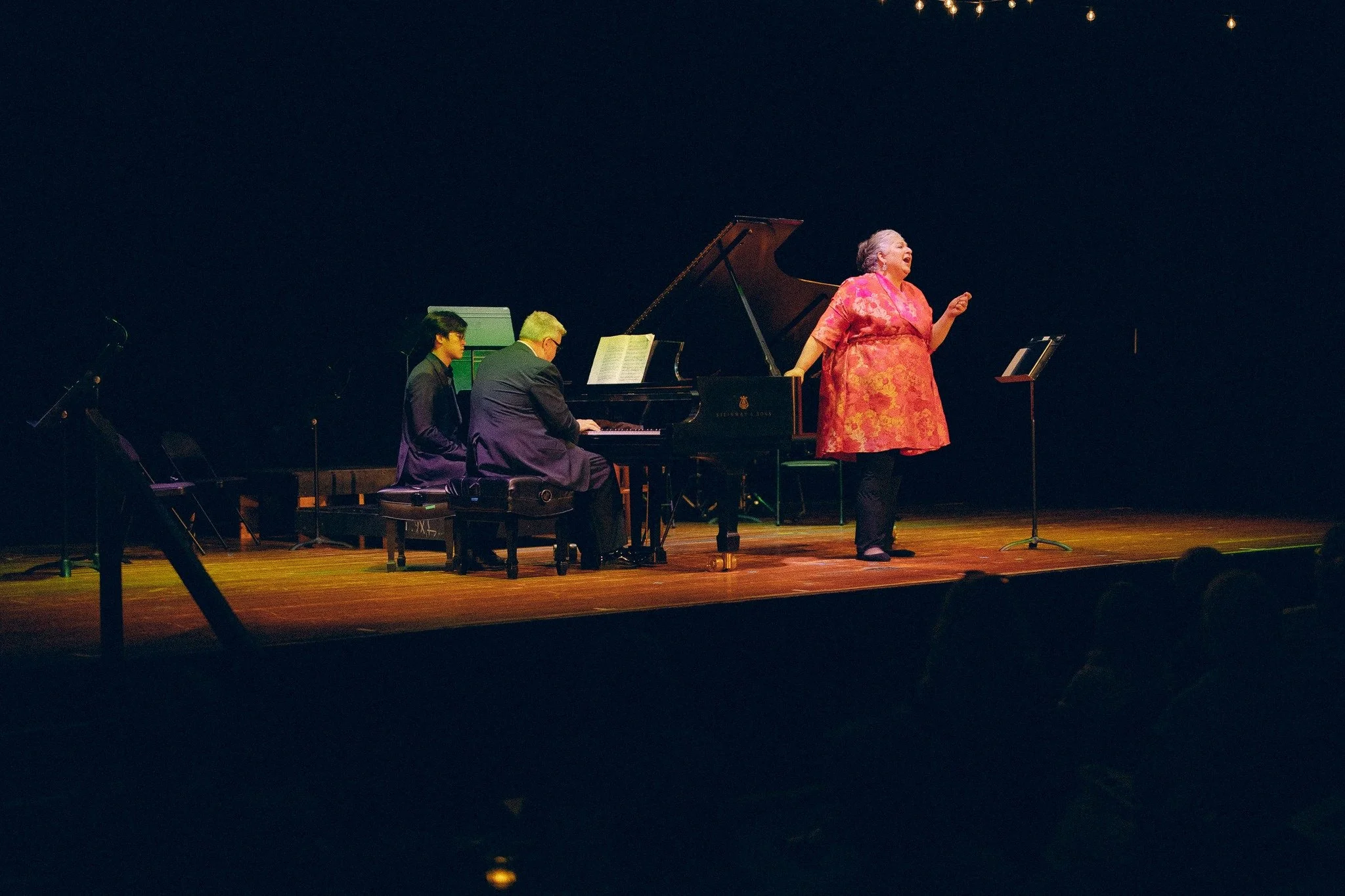 ✨ Three months may have passed, but the music lingers on. Join us for a look back at some of last season&rsquo;s most memorable Festival moments.

Photo 1 : Multi-GRAMMY Award-winner @christine_goerke charms the @sovtarts Arkell Pavilion stage with s