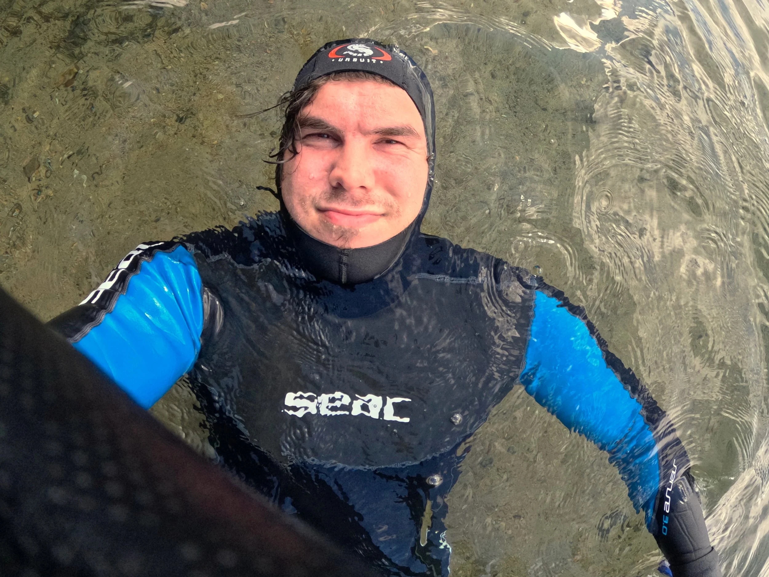 Nikke Rantio vie katsojat myös pinnan alle.