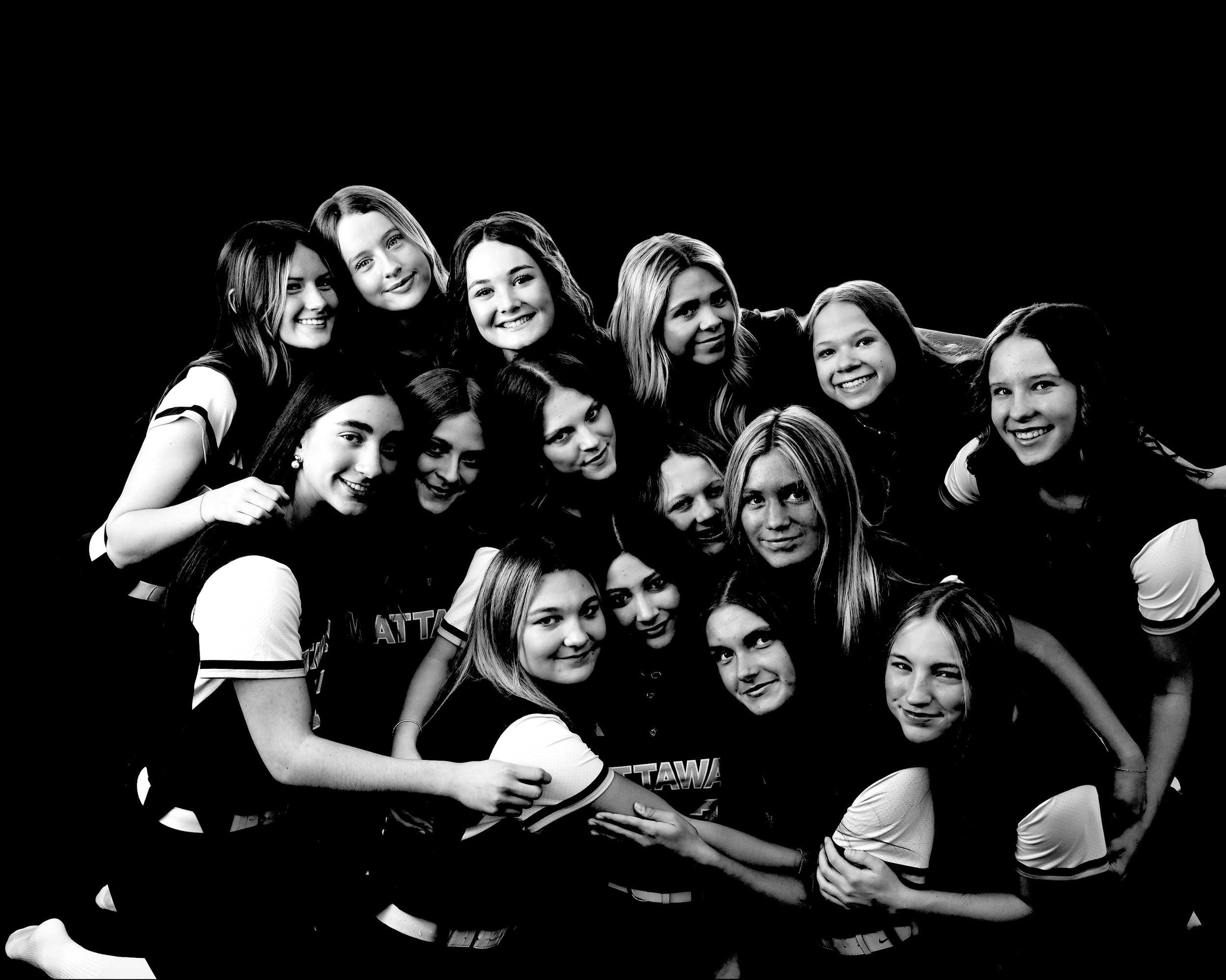 SOFTBALL MD groups 7433_bwg.jpg