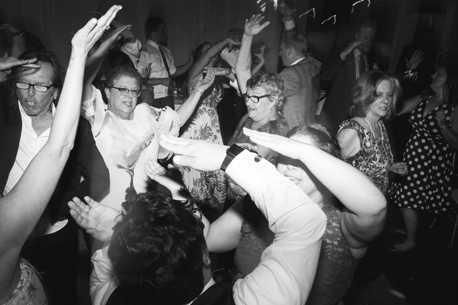 carmel-wedding-black-and-white-dancing-reception.jpg