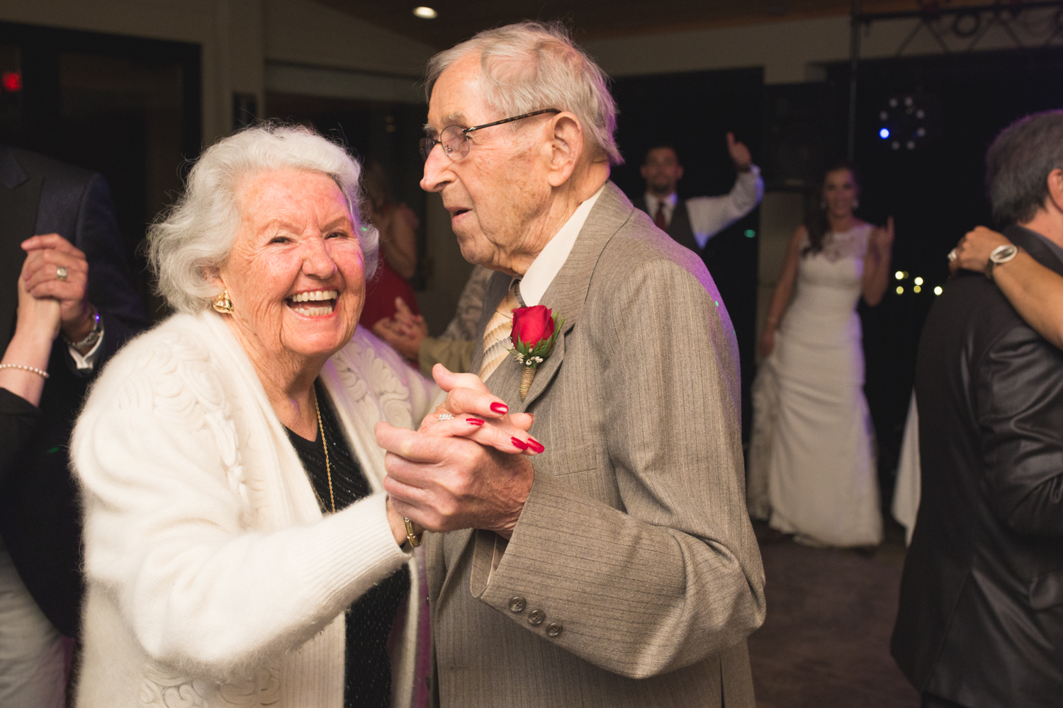 wedding-reception-dance-grandparents.jpg