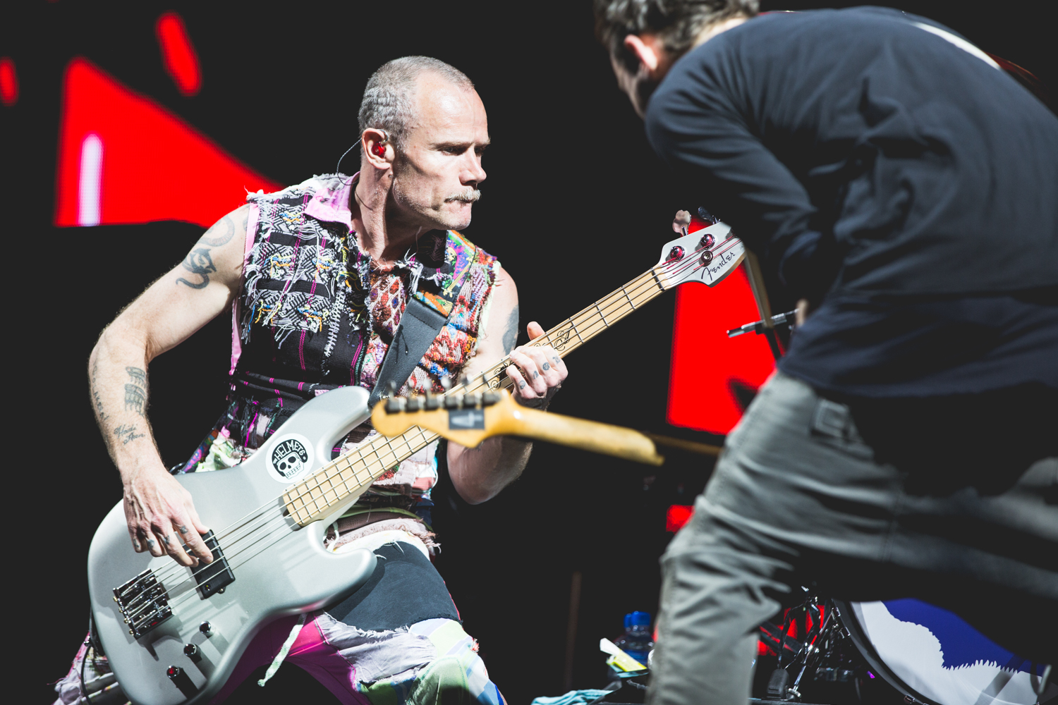 flea-red-hot-chili-peppers-oracle-arena-oakland.jpg