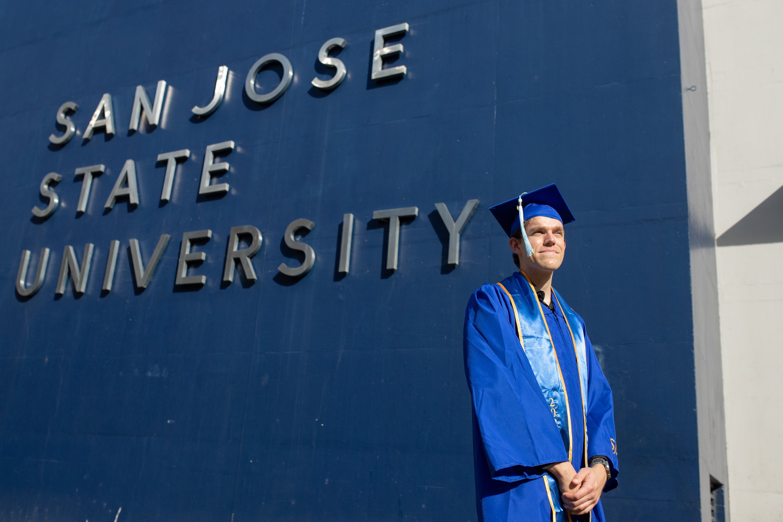 sjsugradportraits_120325_outofthebooth-37.jpg