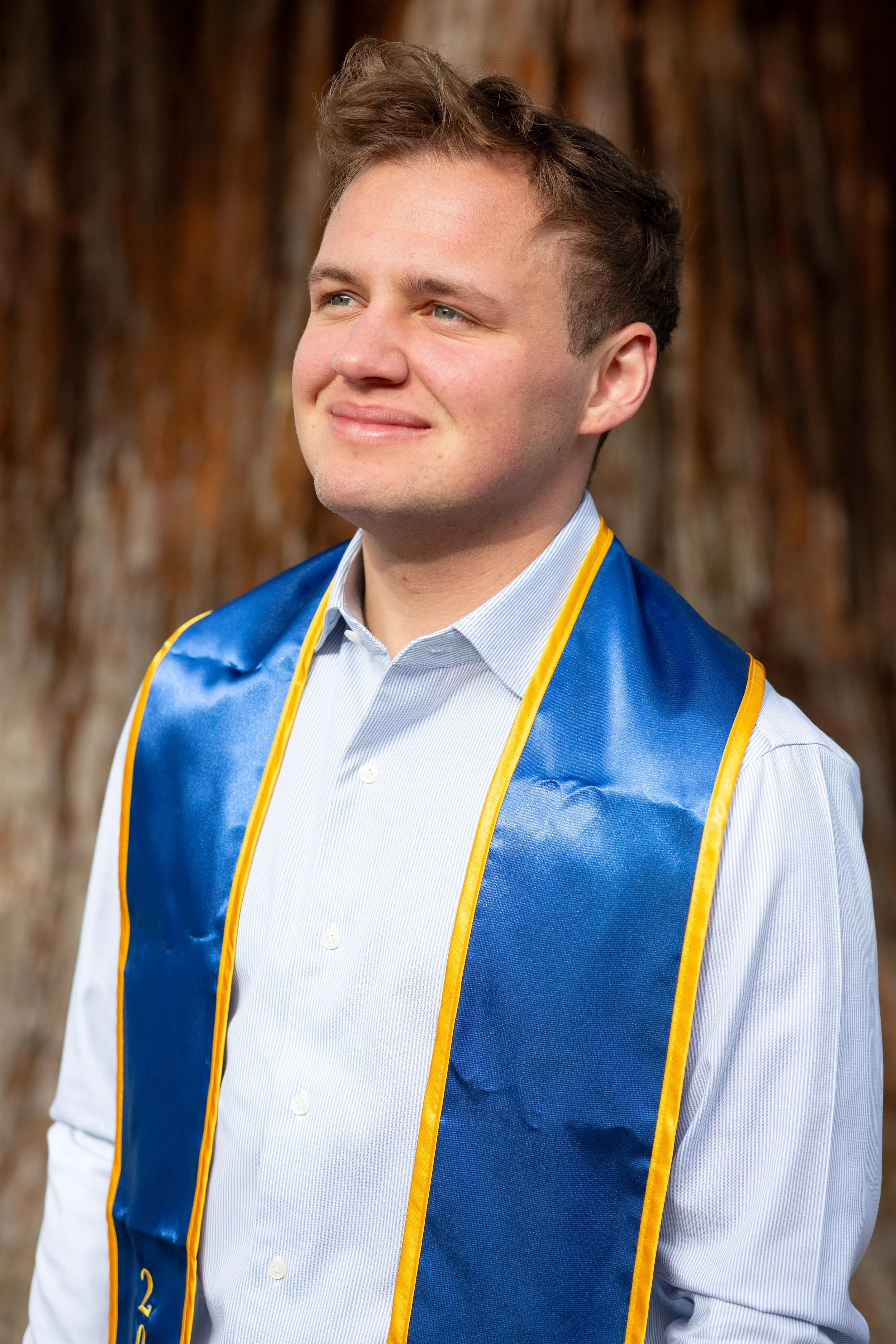 sjsugradportraits_120325_outofthebooth-4.jpg