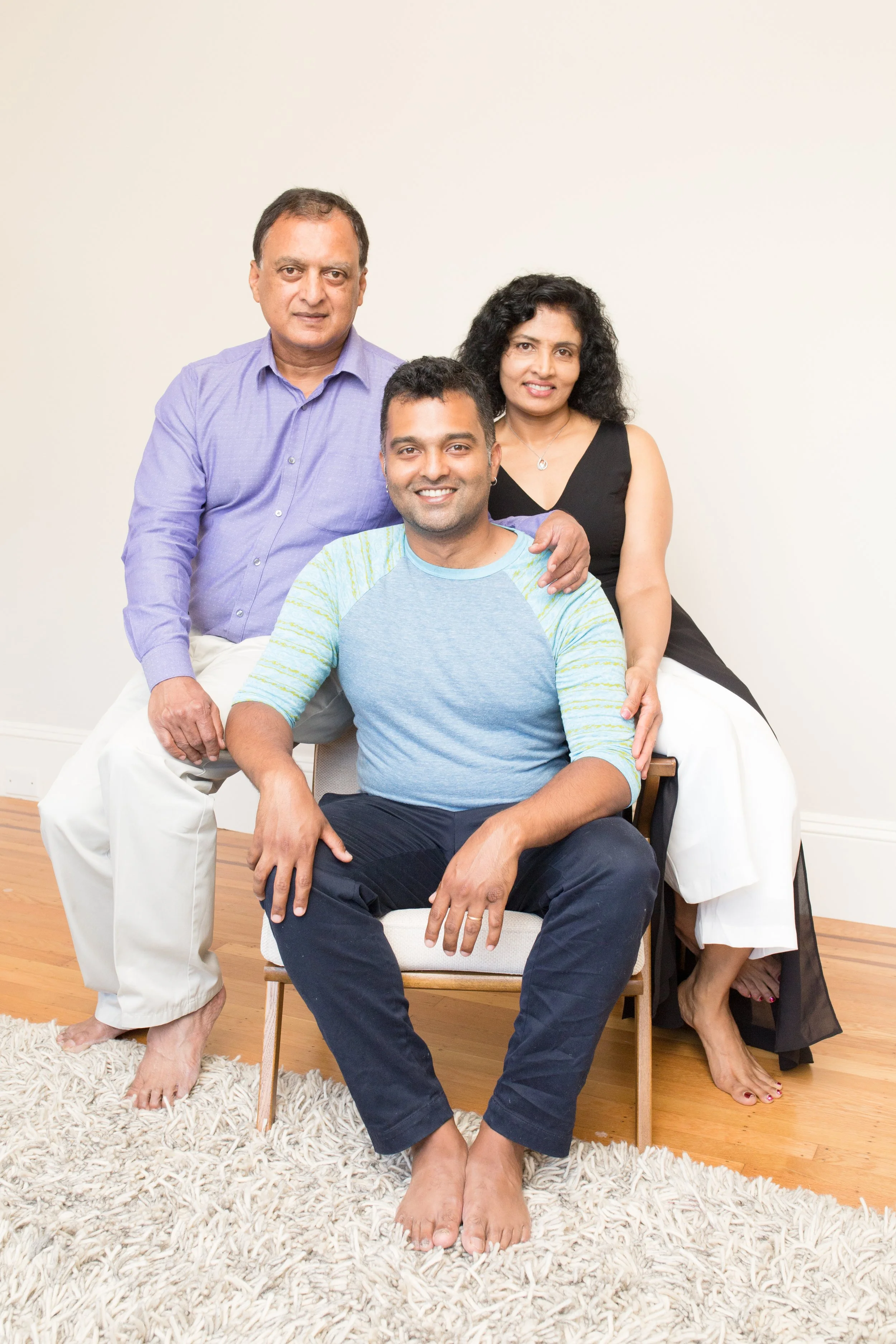 catevijayavifamilyshoot_072819_outofthebooth-28 copy.jpg