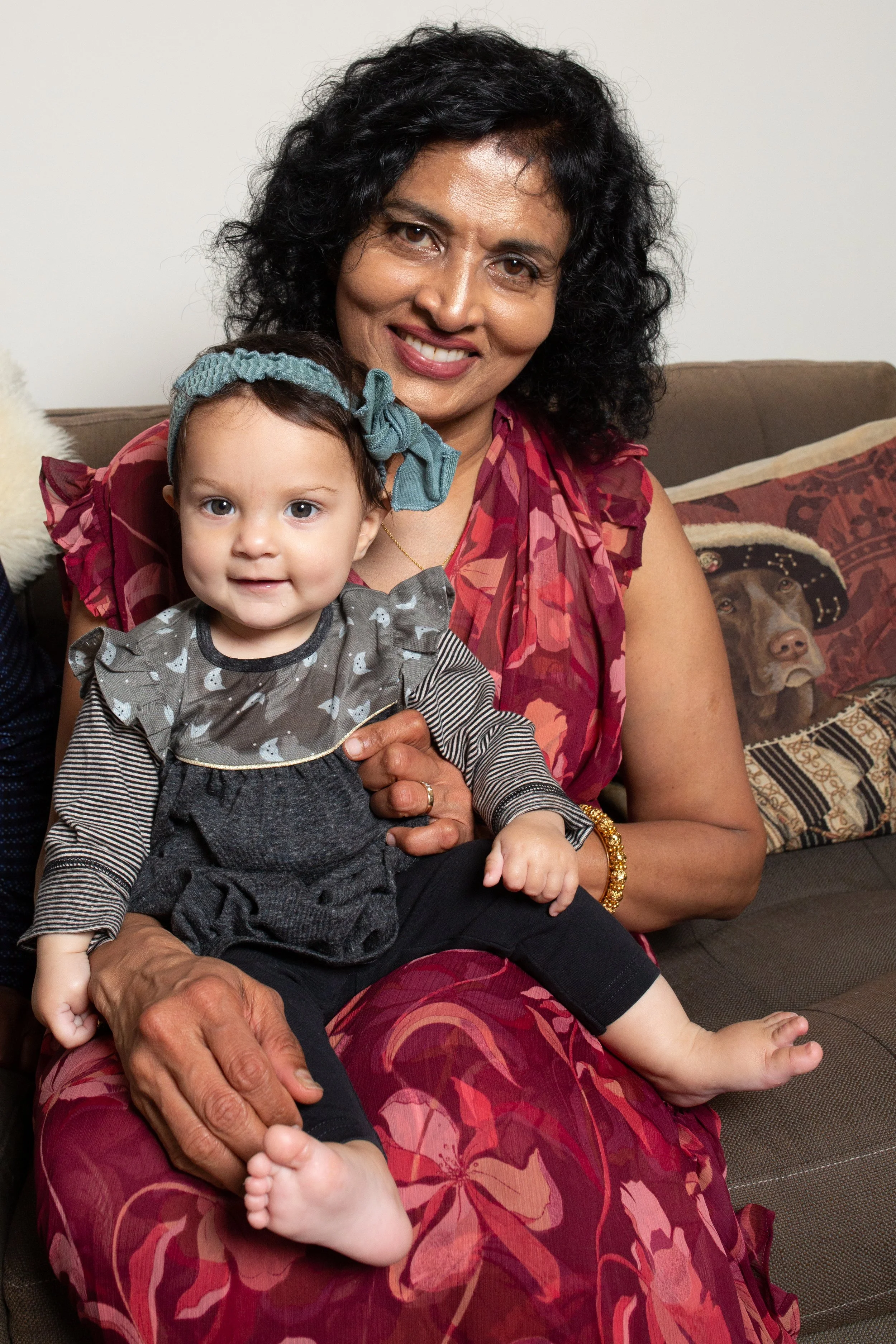 cate&vijayfamilyshoot_0226_outofthebooth-202 copy.jpg
