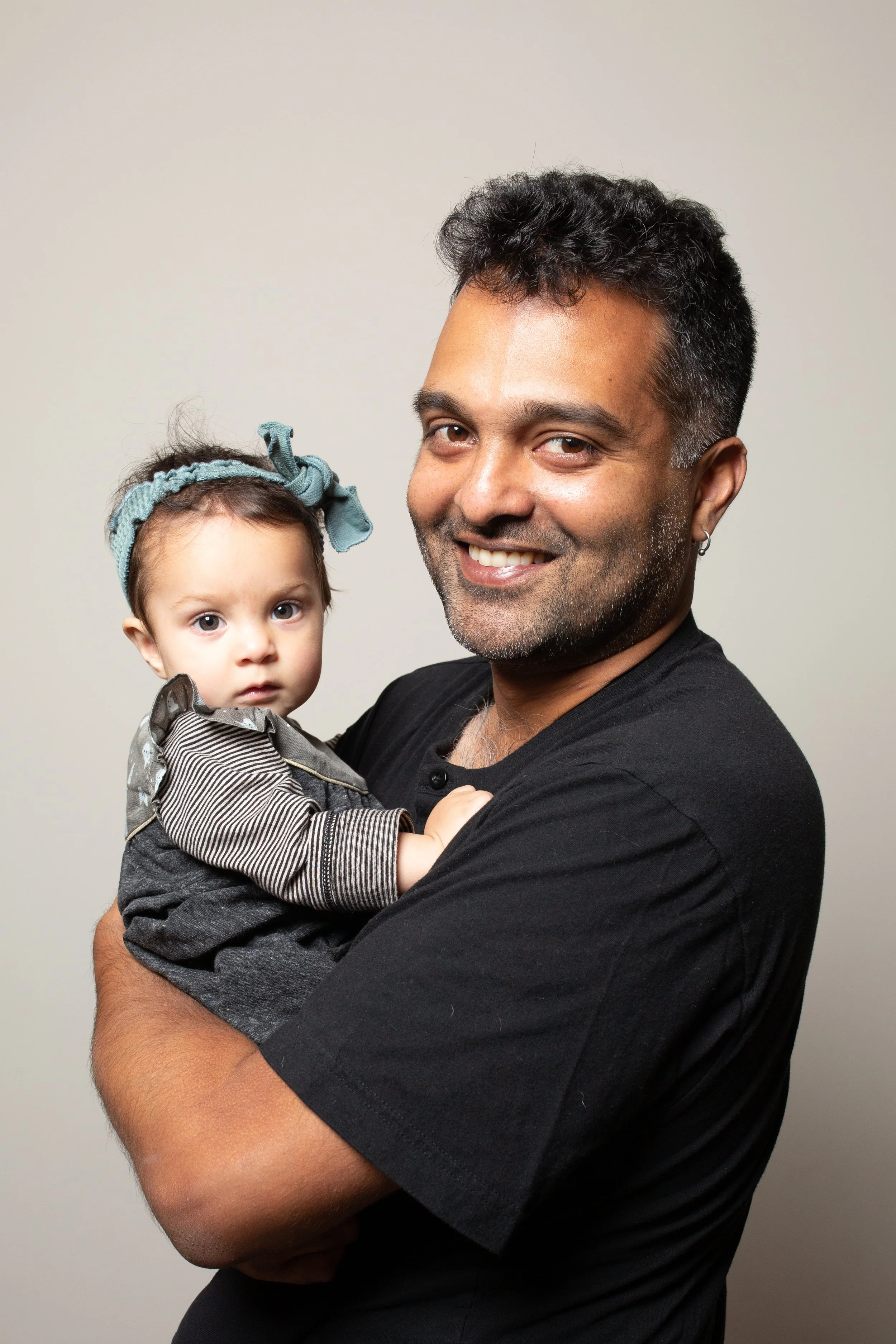 cate&vijayfamilyshoot_0226_outofthebooth-243 copy.jpg
