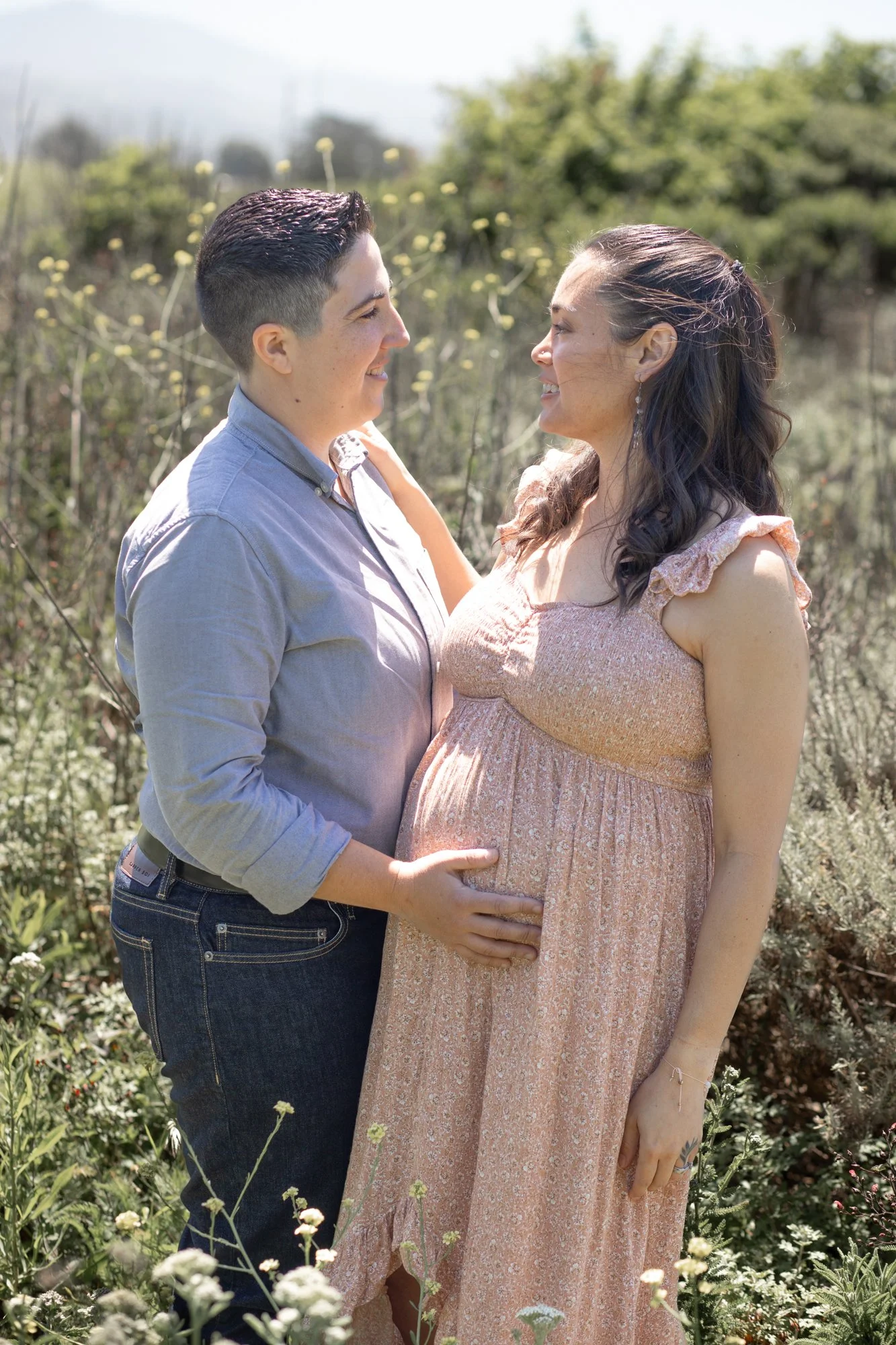 cassiecatherinematernity_051726_outofthebooth-7.jpg