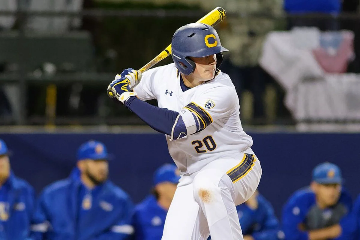 Gallery_Baseball_Andrew Vaughn_1200x800.jpg