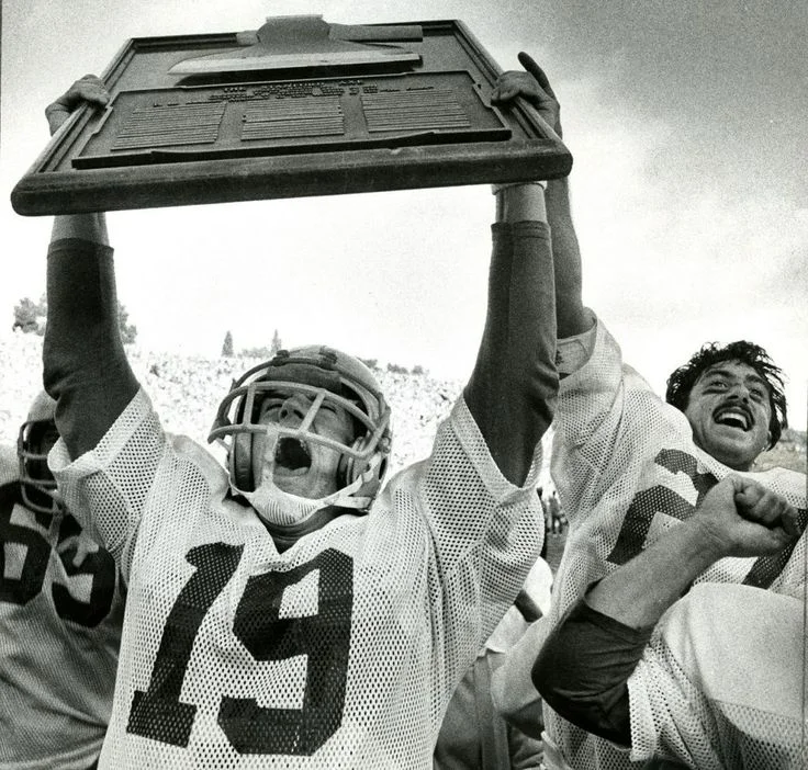 FallBackImage_Football_BigGame_1979_Axe.jpg