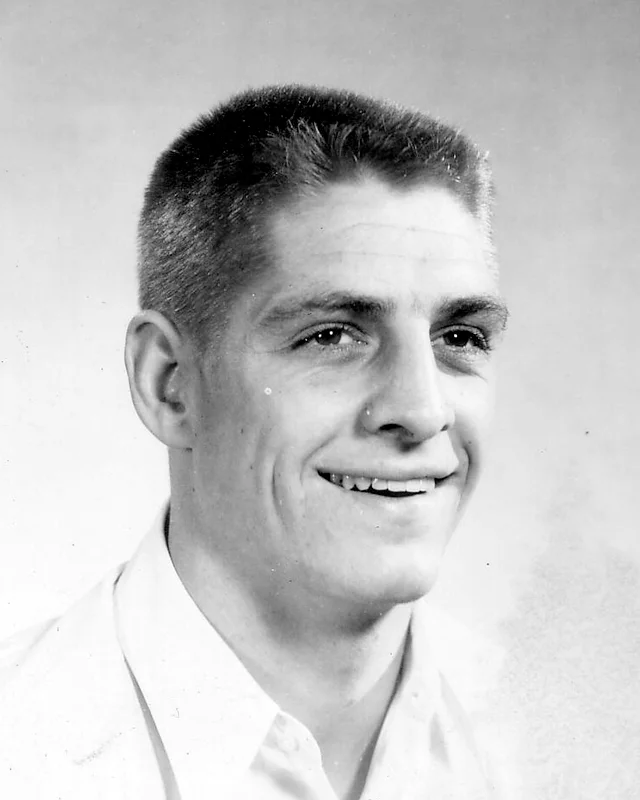 Gallery_Football_HOF_Olszewski,-Johnny.jpg