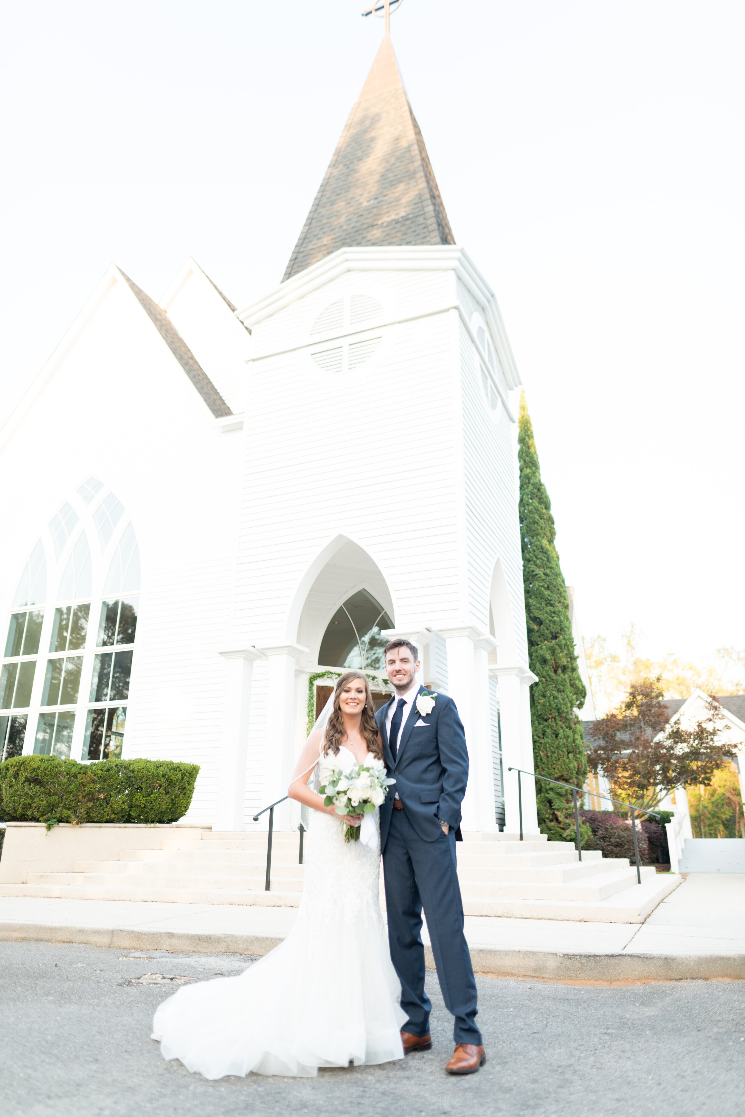 St. Francis at the Pointe &amp; Little Point Clear Wedding Day | Wedding Photographed by Kristen Marcus Photography