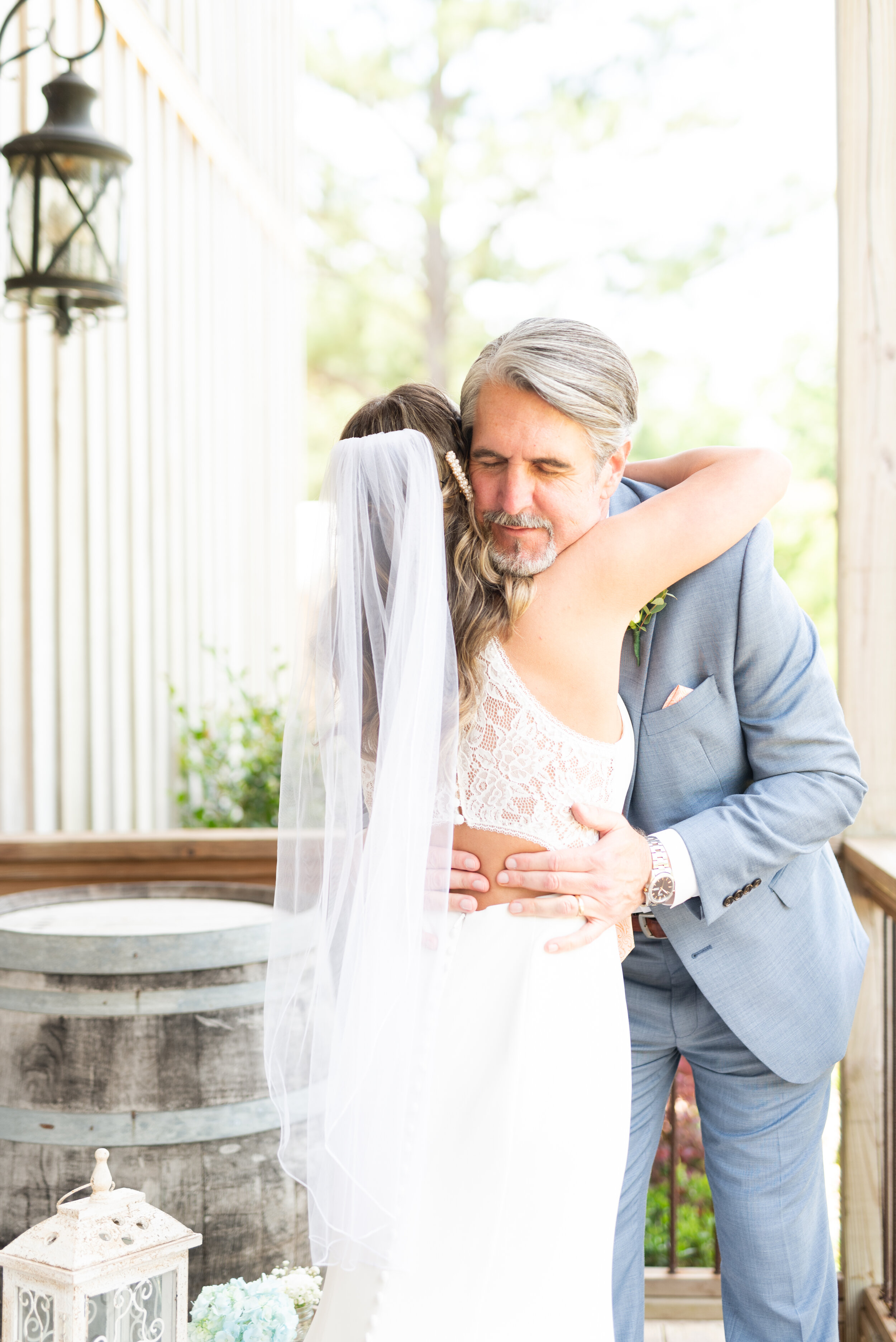 Kalioka Stables Wedding in Alabama Photography Photographed by Kristen Marcus Photography