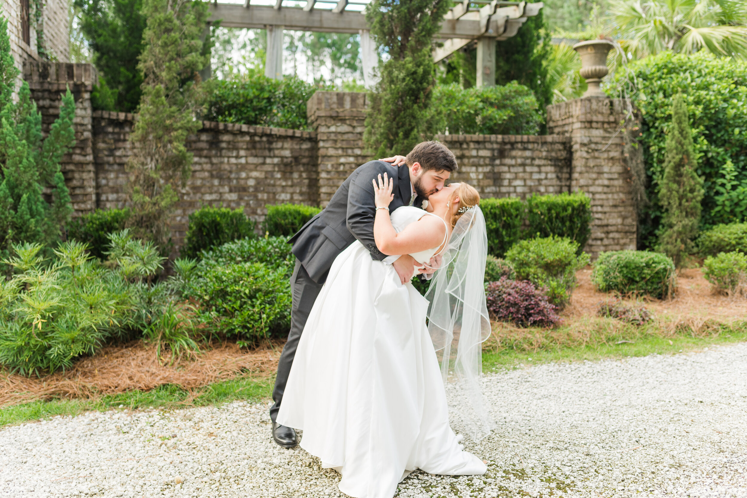 Bella Sera Gardens Wedding in Alabama Wedding Photography Photographed by Kristen Marcus Photography