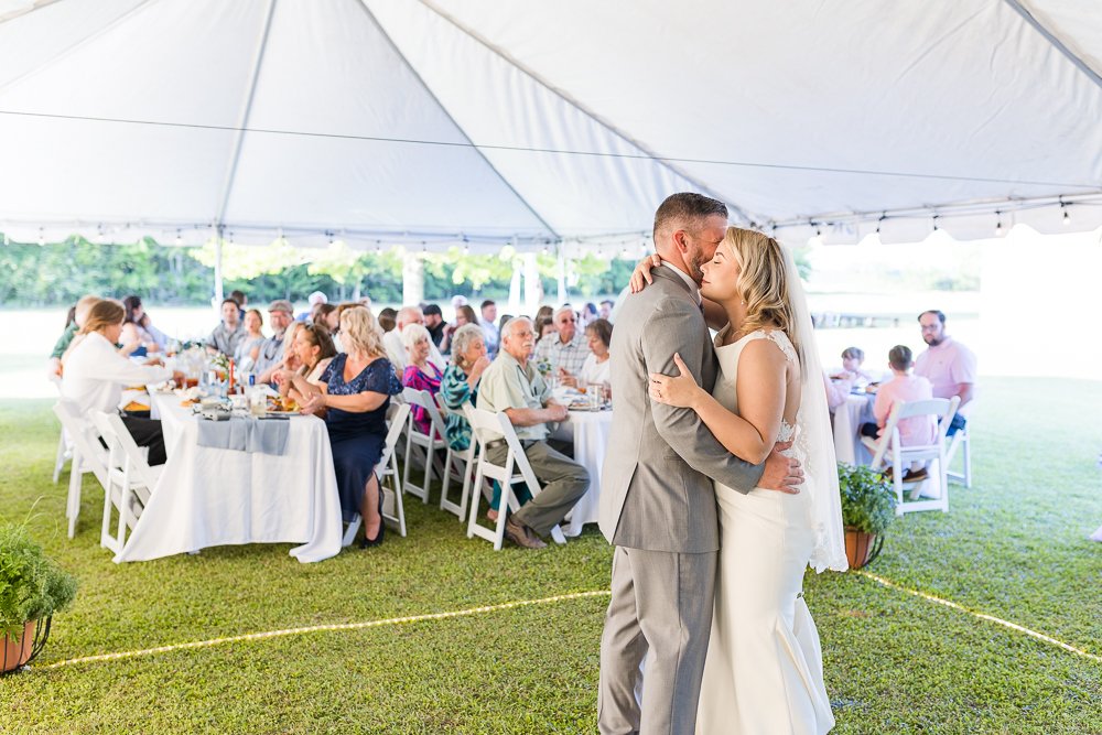 Elegant Backyard Wedding in Atmore Alabama Photography by Kristen Marcus Photography