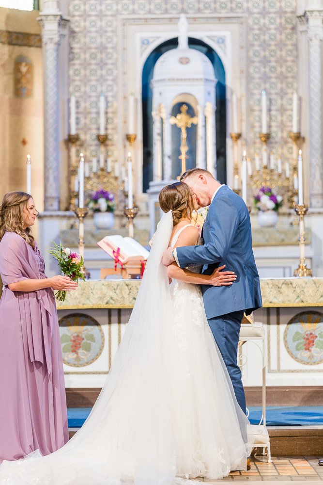 St. Mary Catholic Church Wedding | Bryne Hall Wedding Reception | Spring Hill College Wedding Photographed by Kristen Marcus Photography | Mobile AL Wedding Photographer