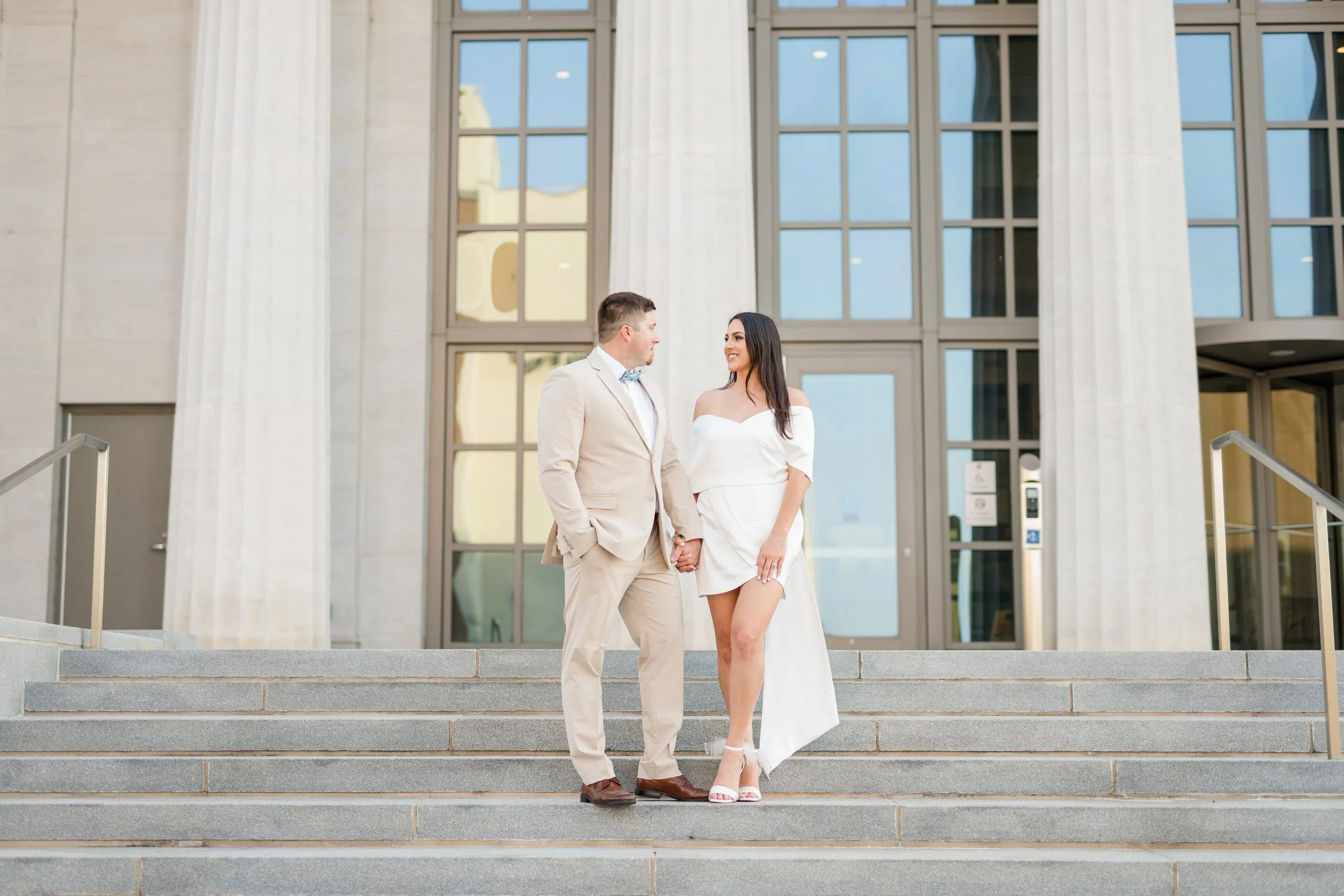 Downtown Mobile AL Elopement Photoshoot at the Federal Courthouse Building 